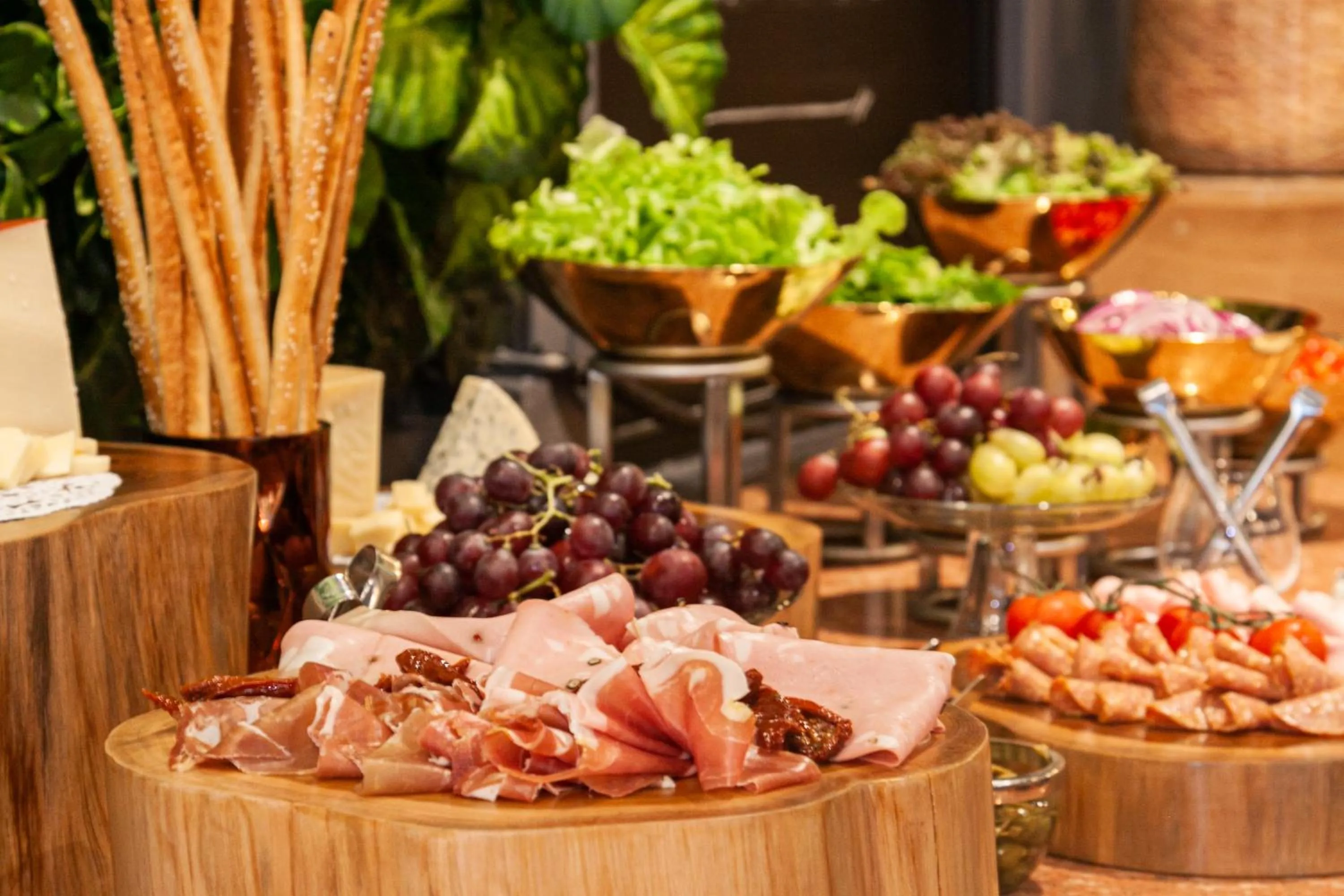 Restaurant/places to eat in Hotel Vista