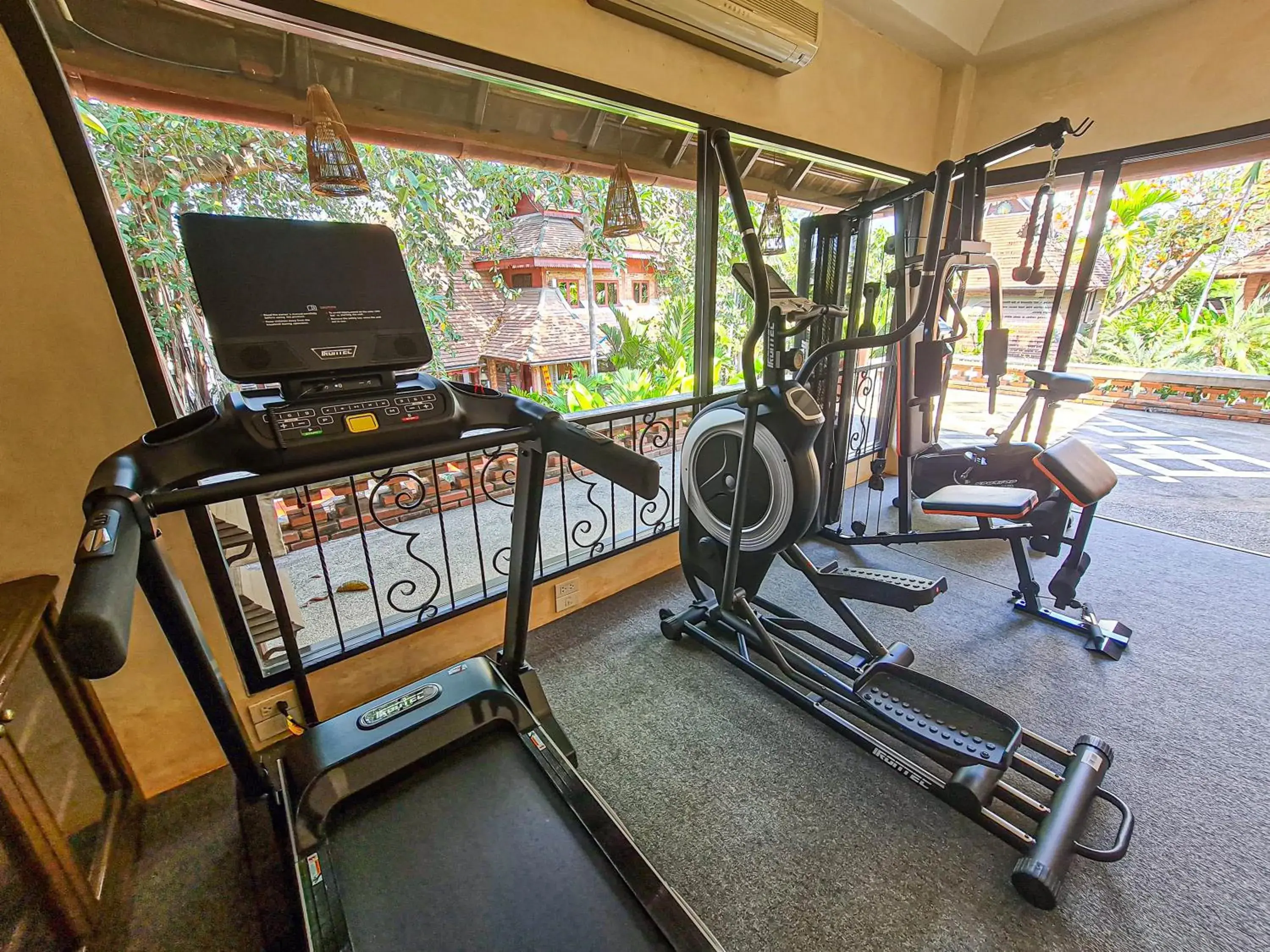 Fitness centre/facilities in Yaang Come Village Hotel Fitness centre/facilities in Yaang Come Village Hotel