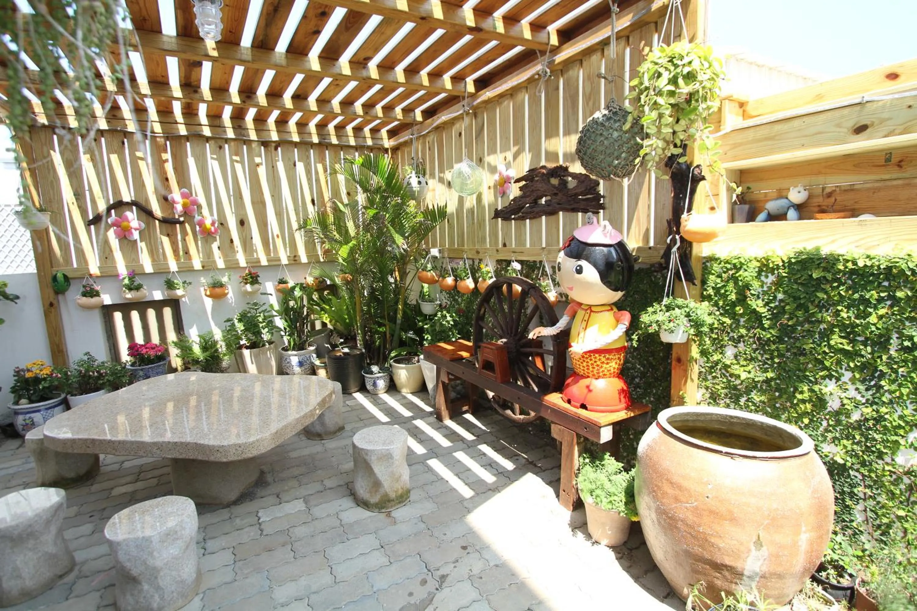Property building in G Home Sir B&B