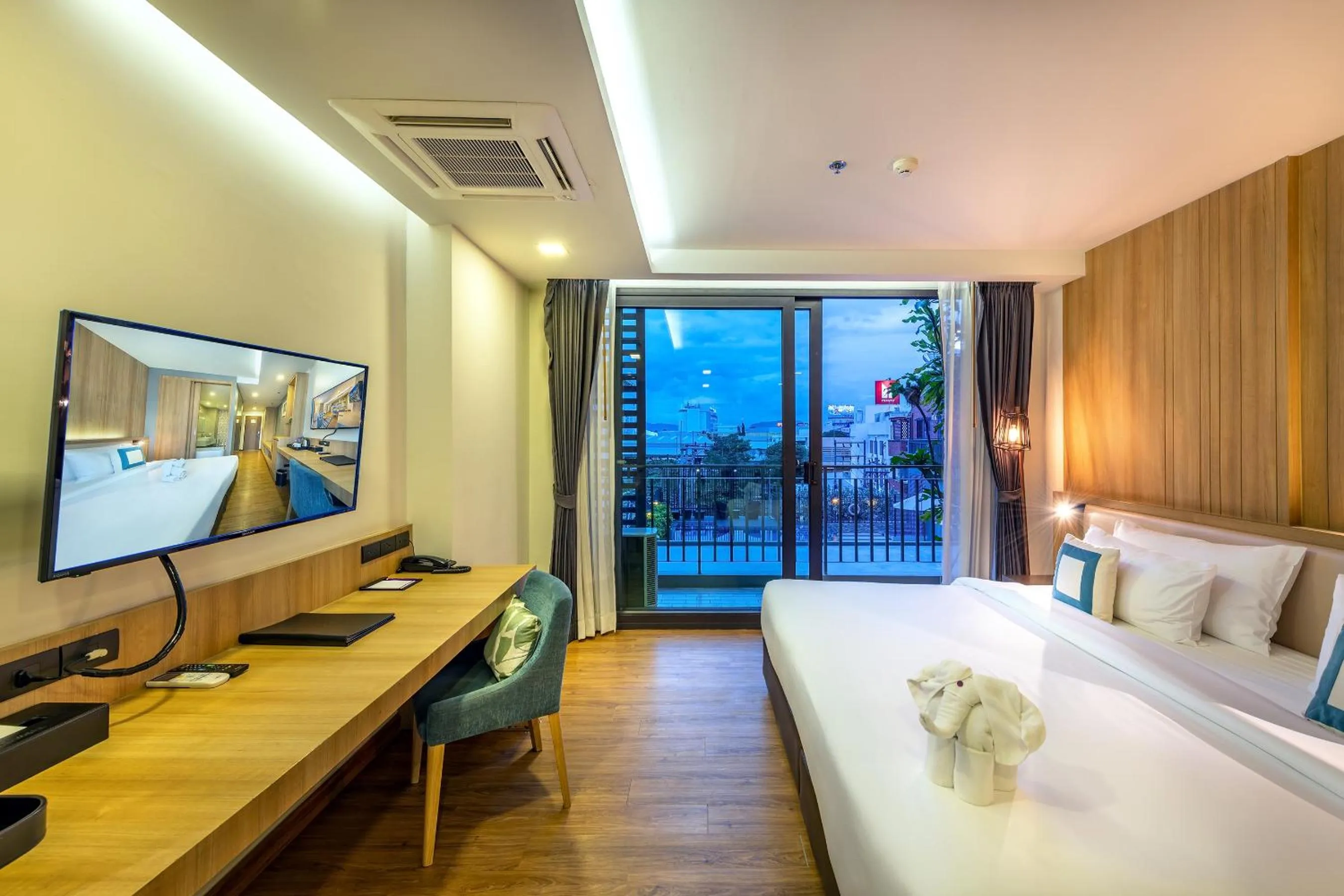 Photo of the whole room, Bed in PLAAI Prime Hotel Rayong SHA Extra Plus