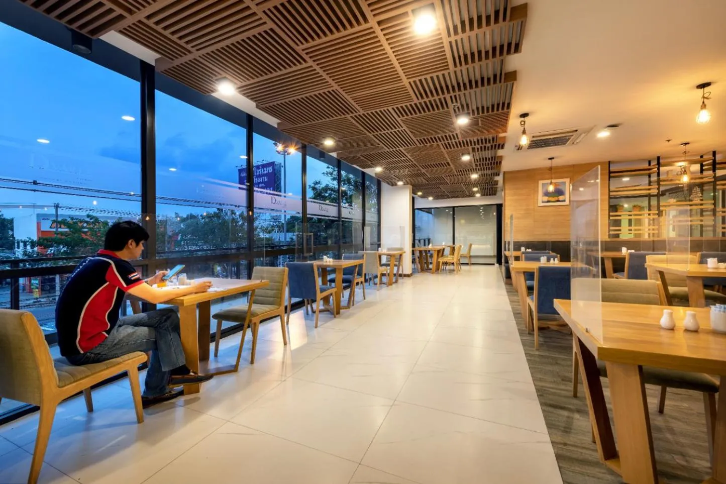 Restaurant/places to eat in PLAAI Prime Hotel Rayong SHA Extra Plus