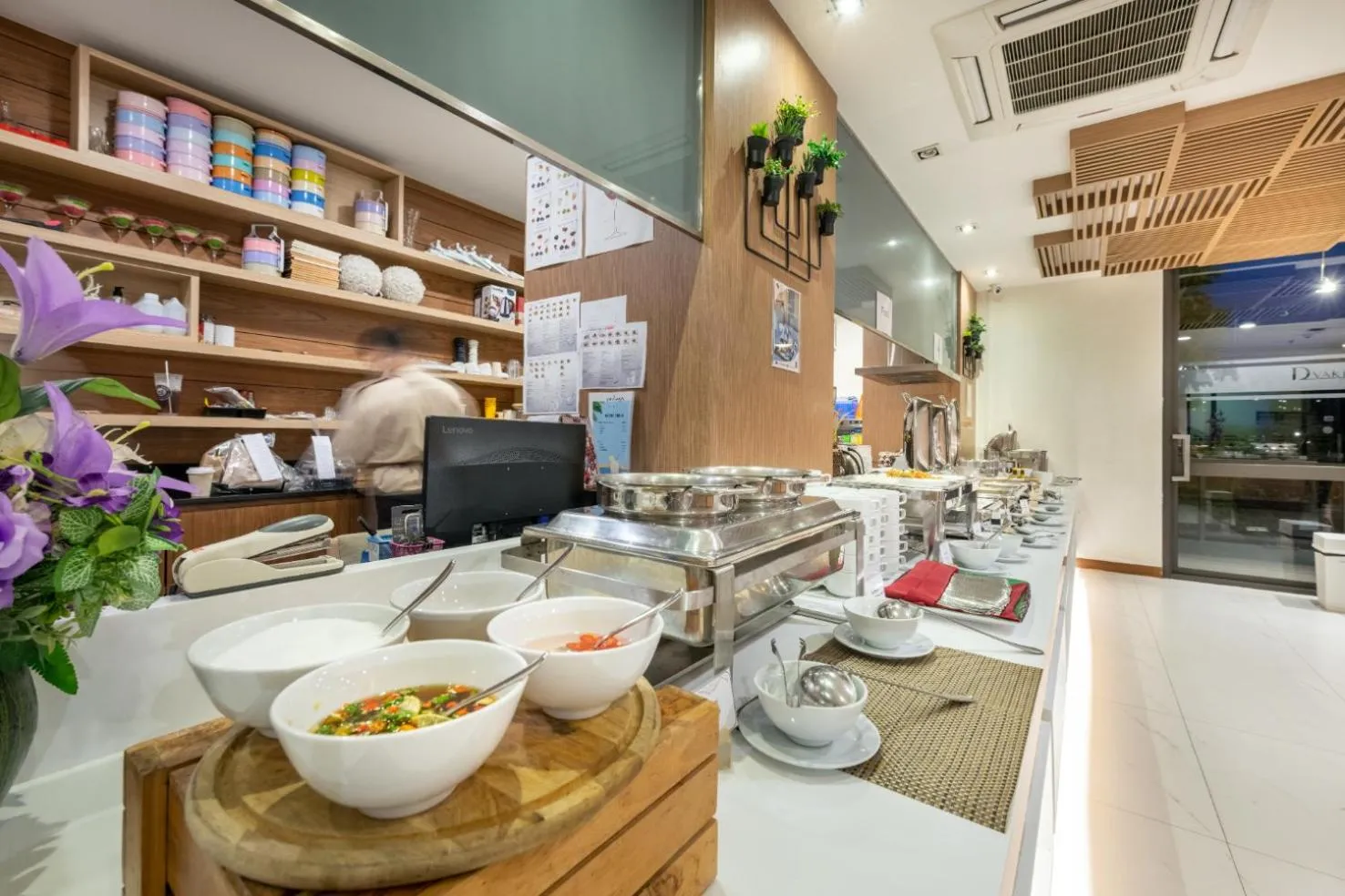 Restaurant/places to eat in PLAAI Prime Hotel Rayong SHA Extra Plus