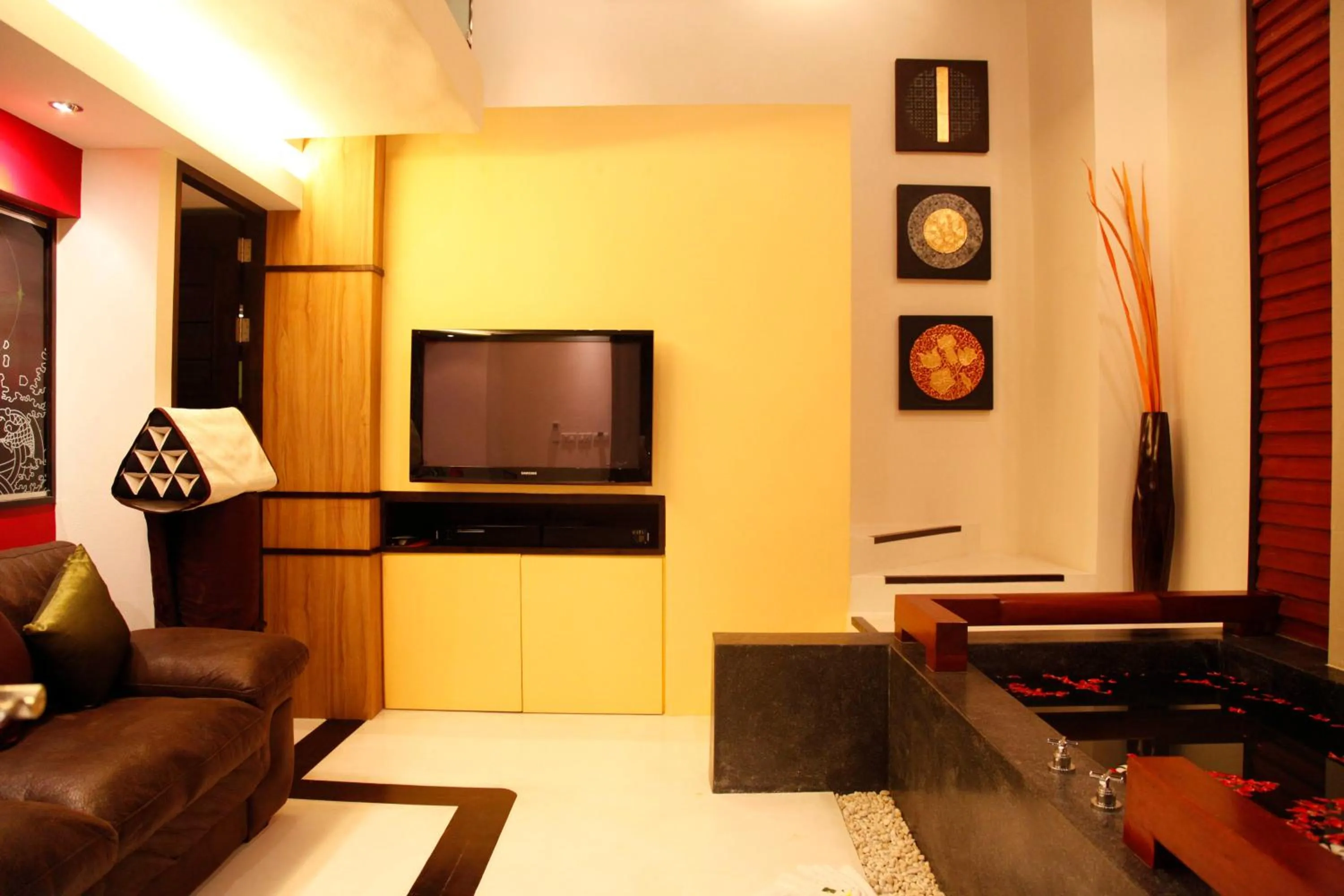 TV and multimedia in Kirikayan Boutique Resort - SHA Extra Plus