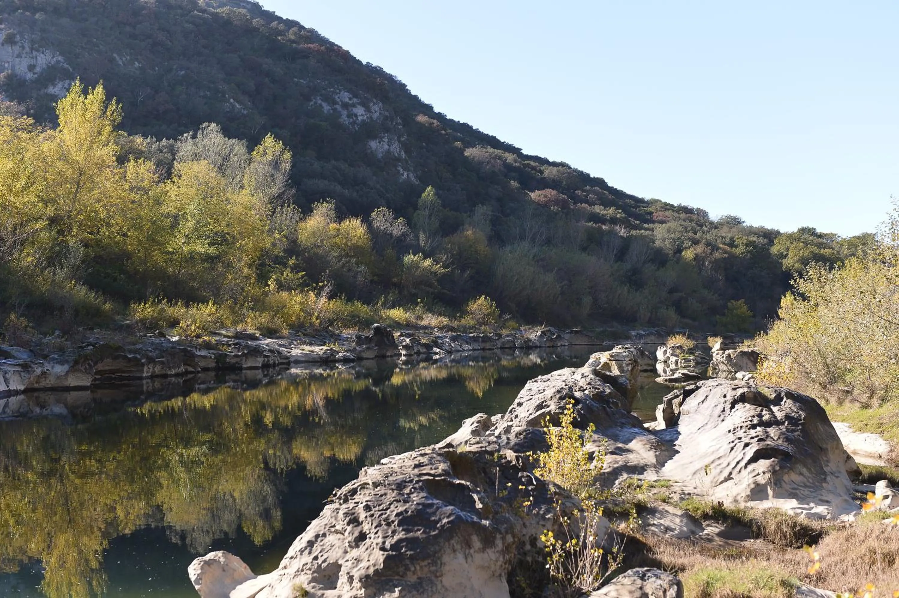 River view in Le Mas des Alexandrins