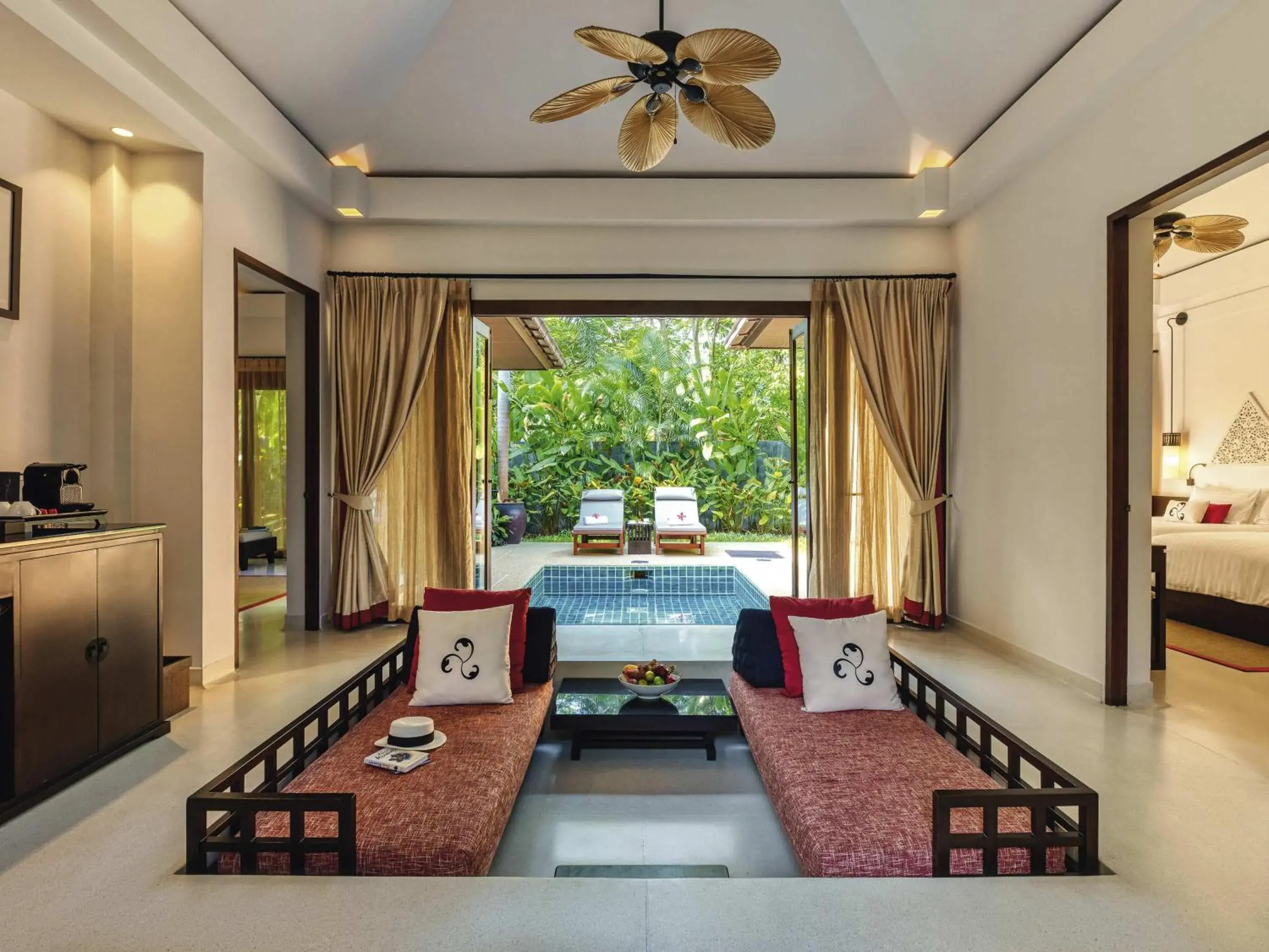Bedroom, Bed in Mövenpick Asara Resort & Spa Hua Hin Bedroom, Bed in Mövenpick Asara Resort & Spa Hua Hin