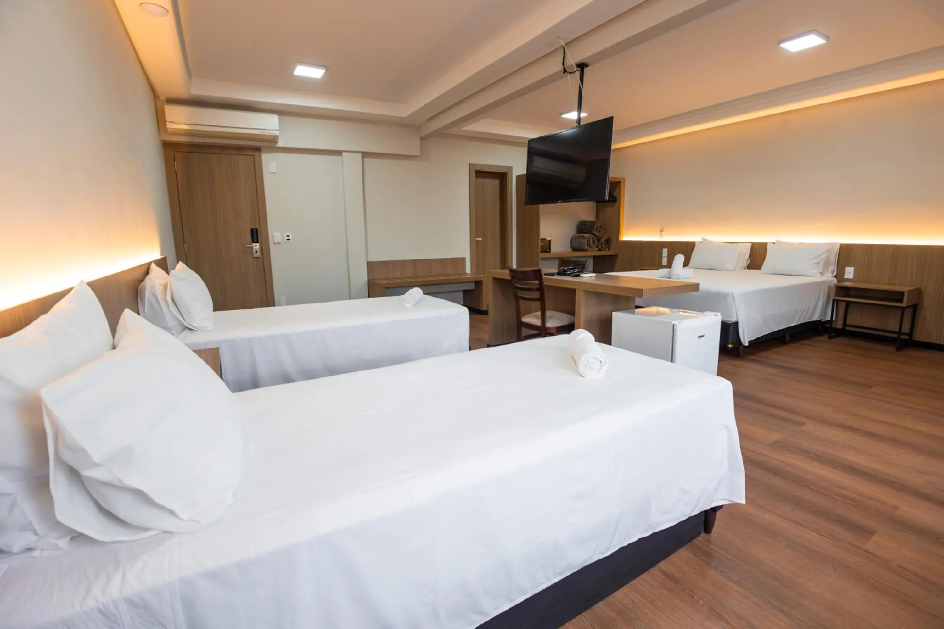 Bedroom, Bed in Hotel Évora by Rede Sagres Bedroom, Bed in Hotel Évora by Rede Sagres