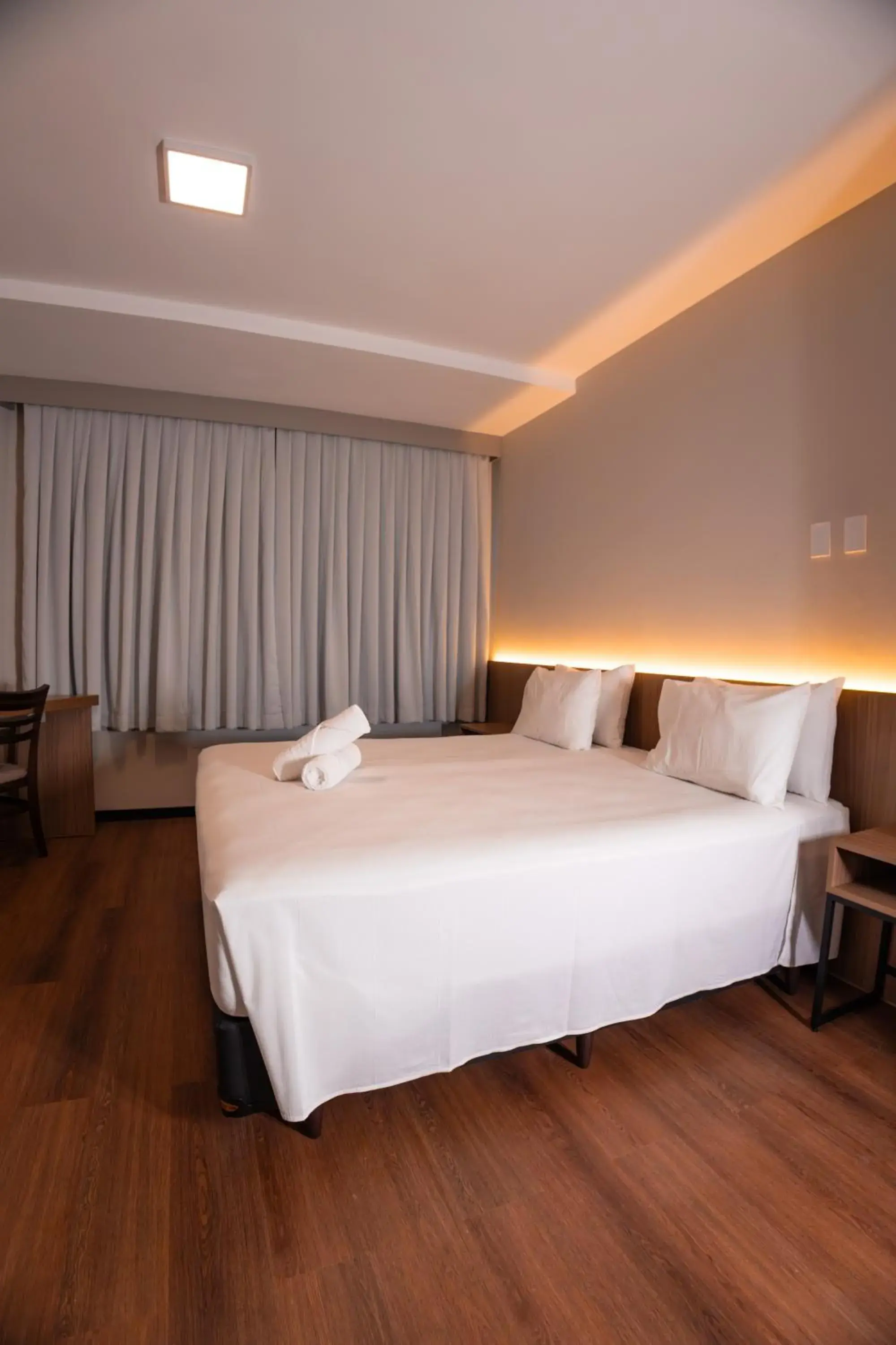 Bedroom, Bed in Hotel Évora by Rede Sagres Bedroom, Bed in Hotel Évora by Rede Sagres