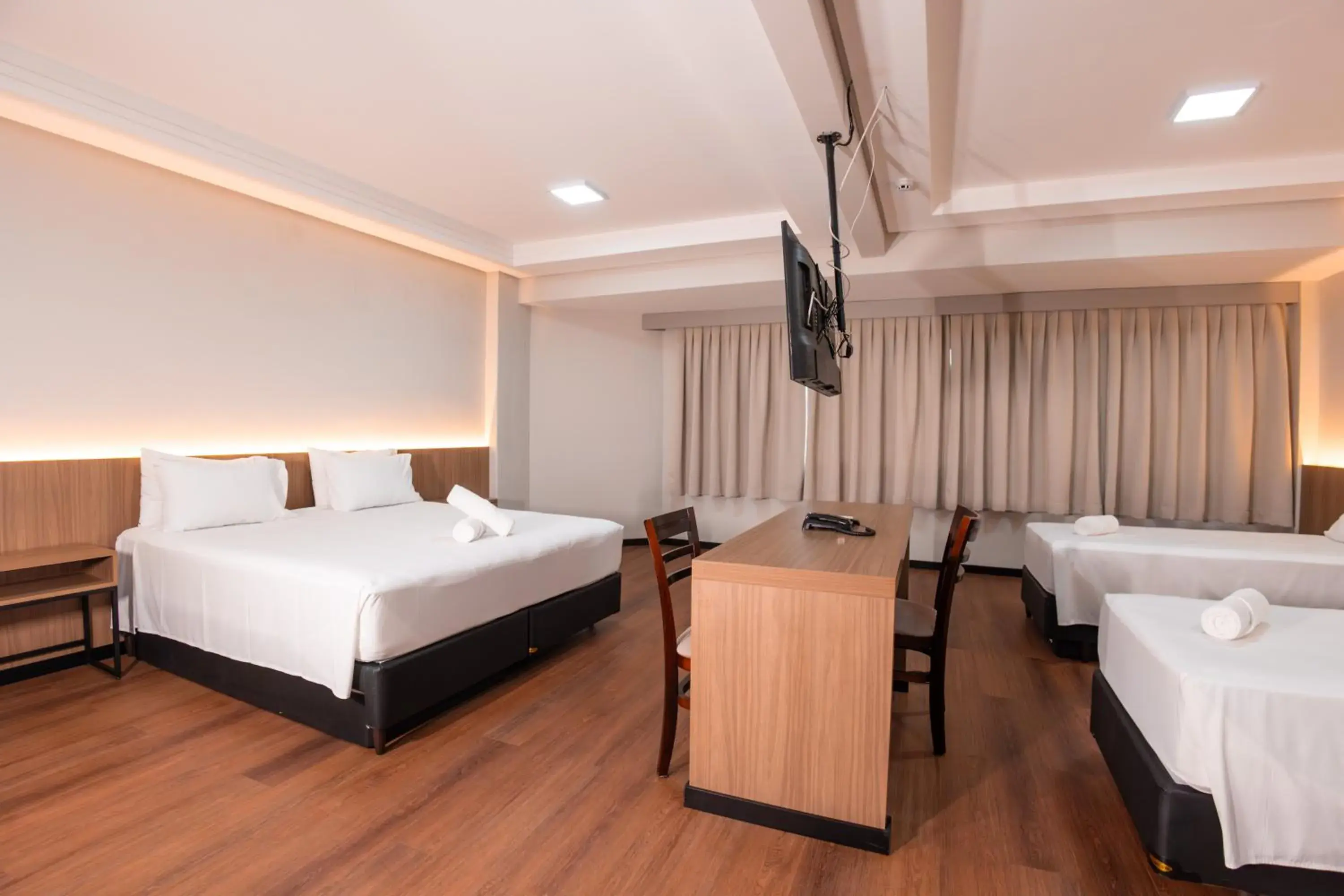 Bedroom, Bed in Hotel Évora by Rede Sagres Bedroom, Bed in Hotel Évora by Rede Sagres