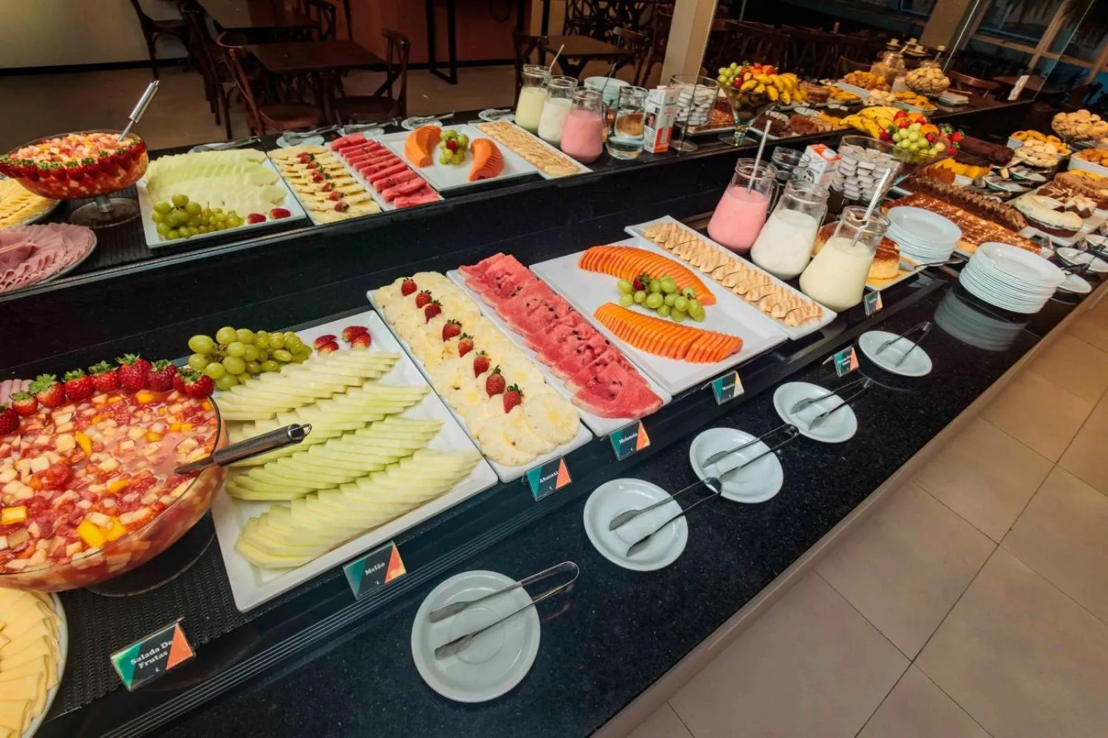 Buffet breakfast in Hotel Évora by Rede Sagres