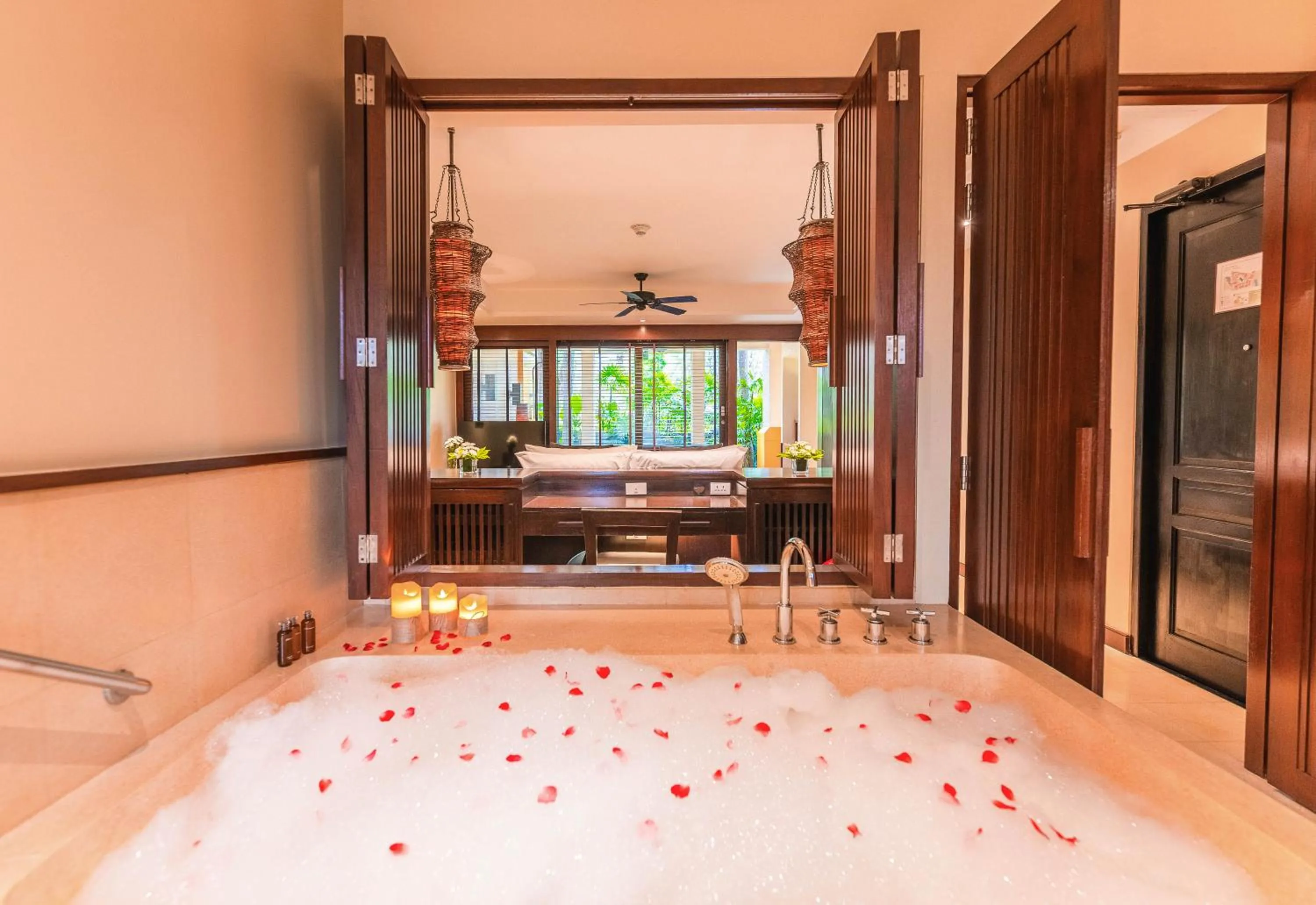 Bathroom, Bed in Paradox Resort Phuket