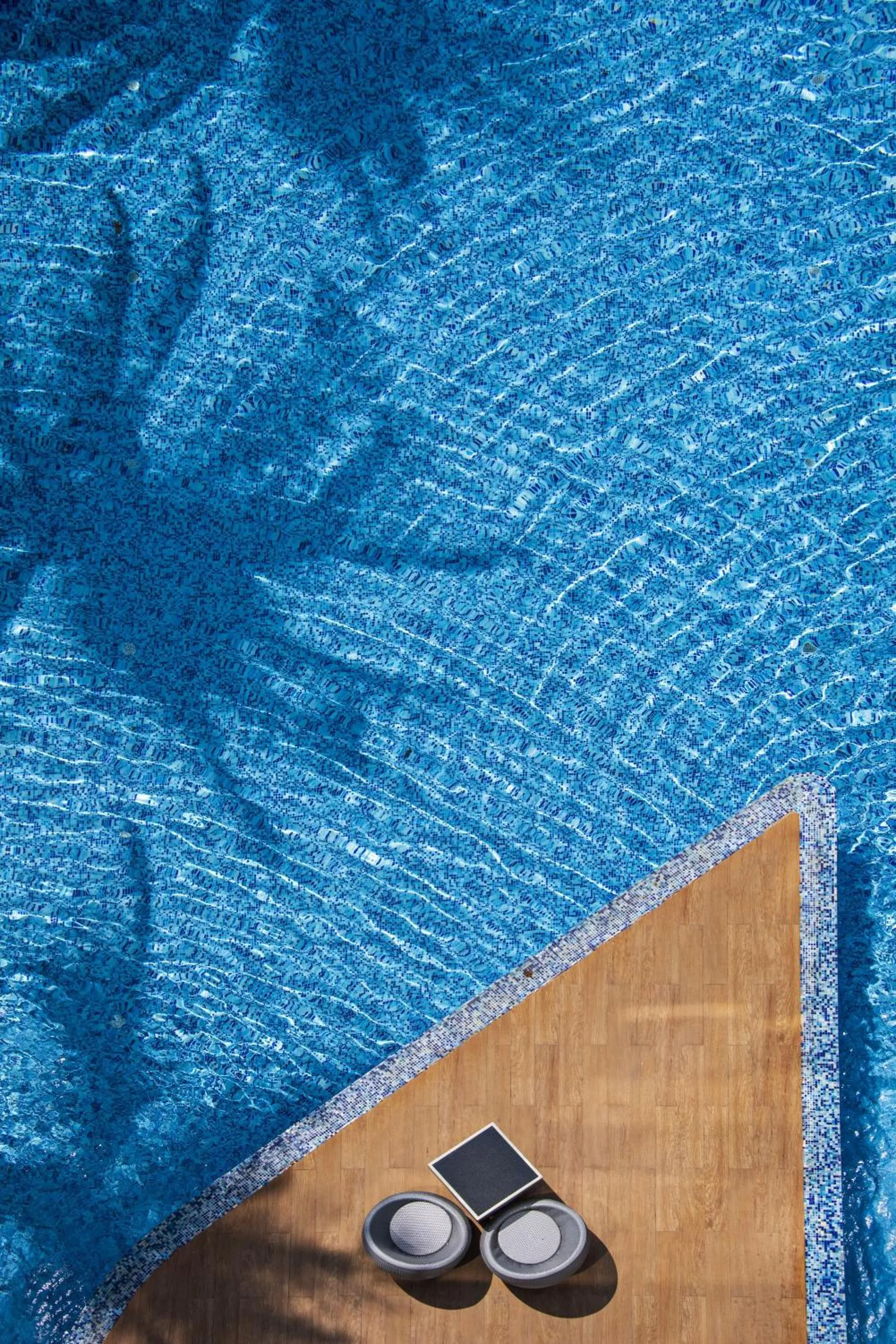 Swimming pool in Hotel Baraquda Heeton Pattaya by Compass Hospitality