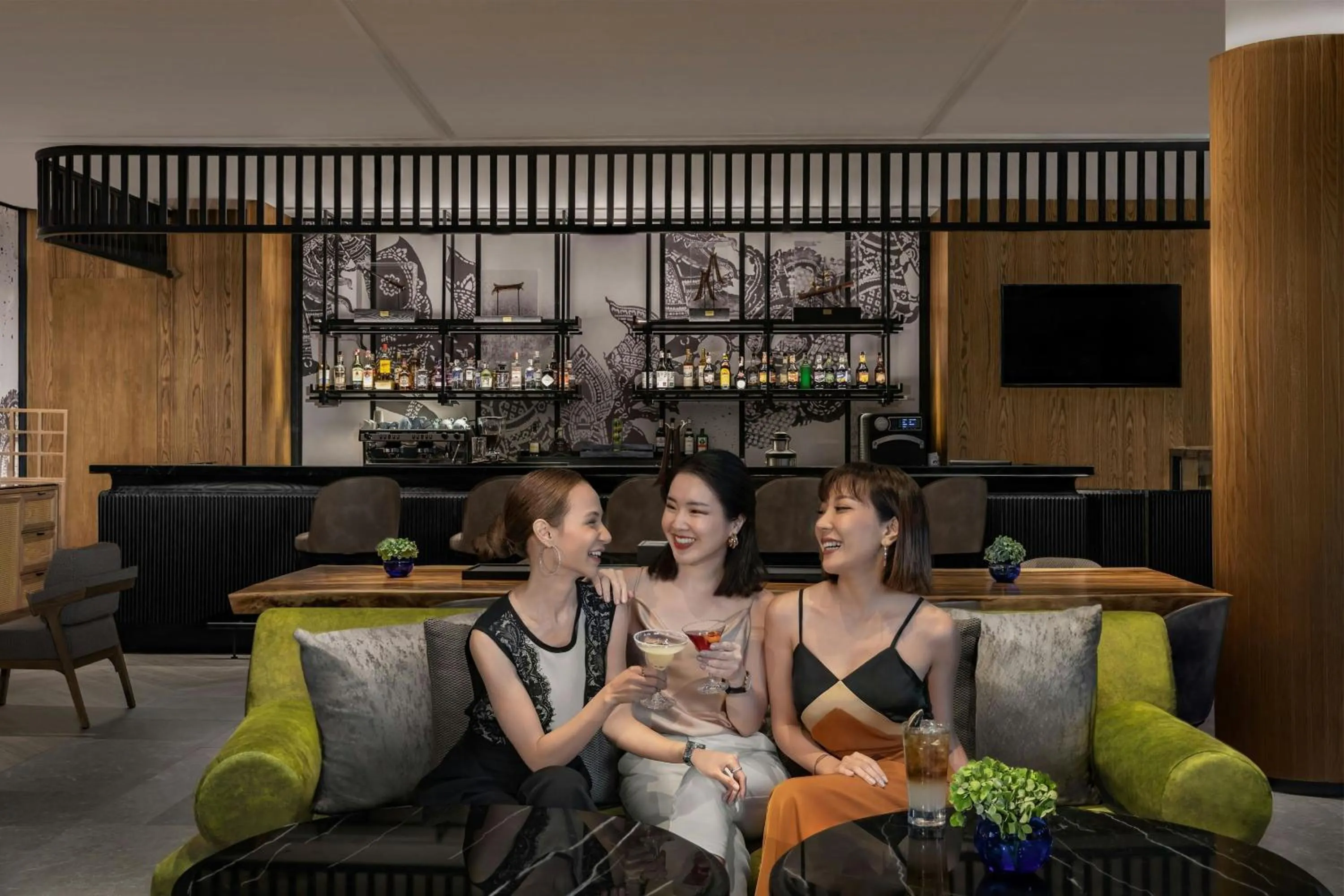 Lounge or bar in Courtyard by Marriott Phuket Town