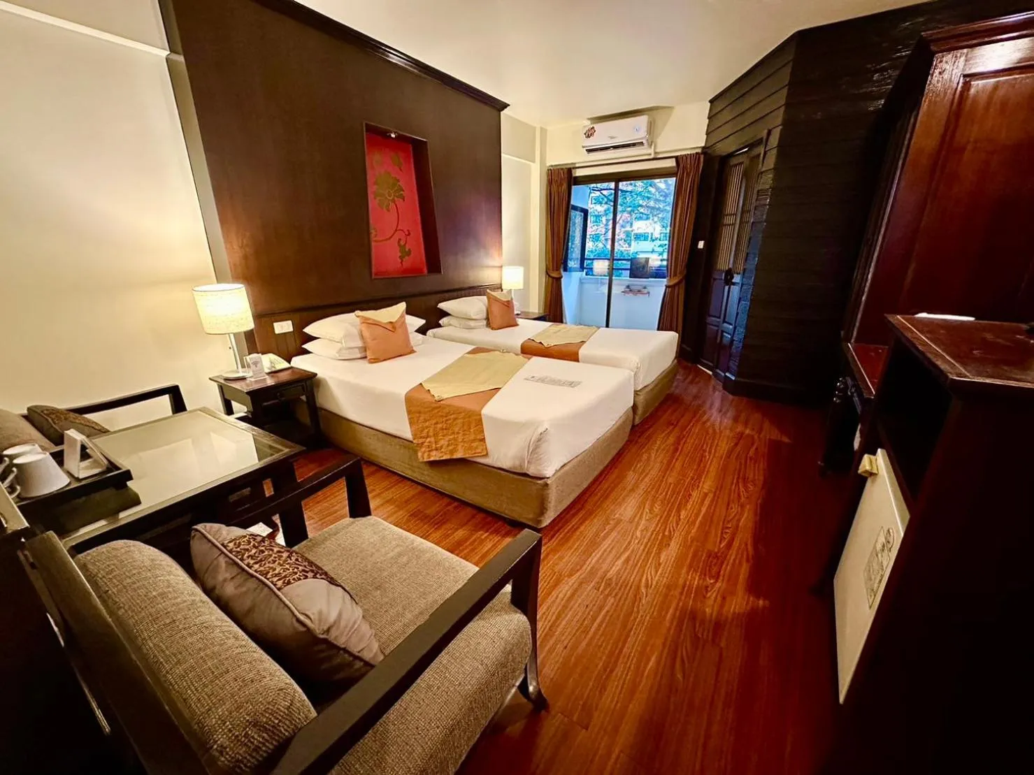 Bed in Chiangmai Gate Hotel