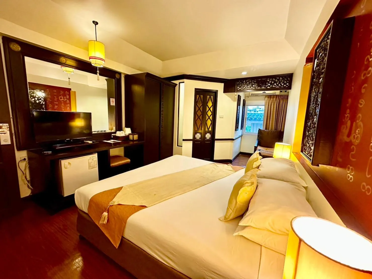 Bed in Chiangmai Gate Hotel