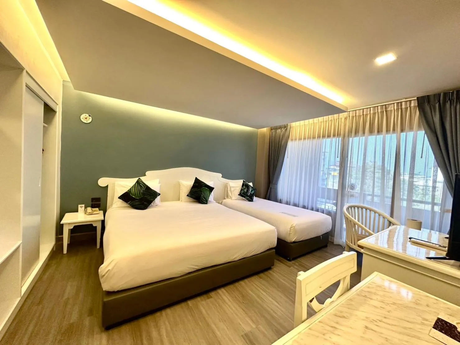 Bed in Chiangmai Gate Hotel