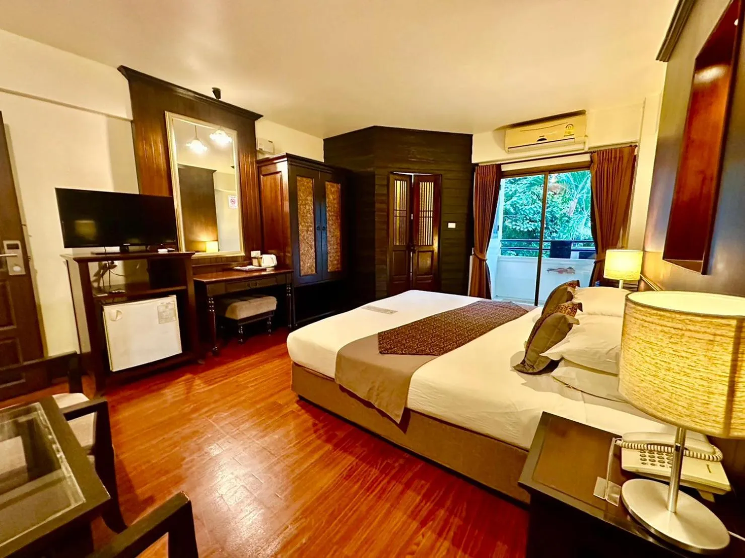 Bed in Chiangmai Gate Hotel