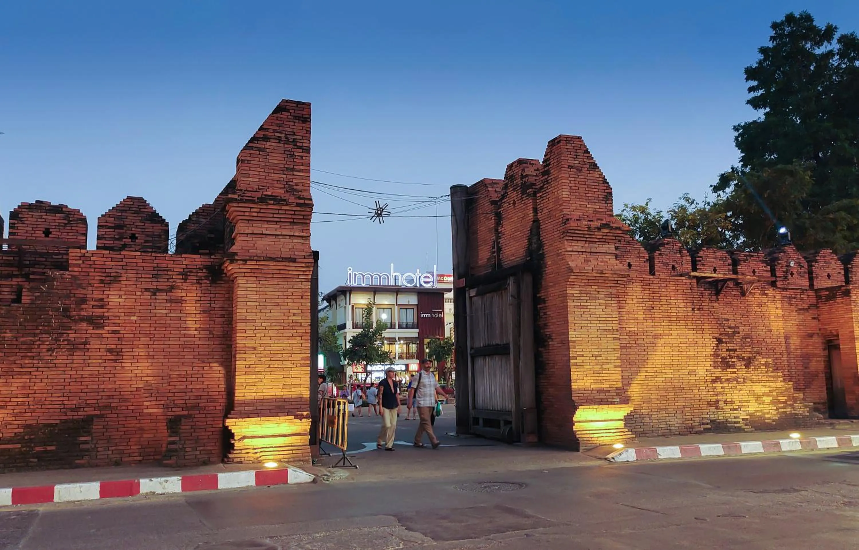 Nearby landmark in Imm Hotel Thaphae Chiang Mai