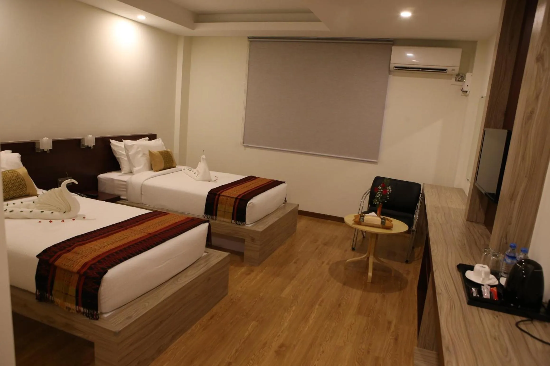 Bedroom, Bed in Serene Valley Hotel