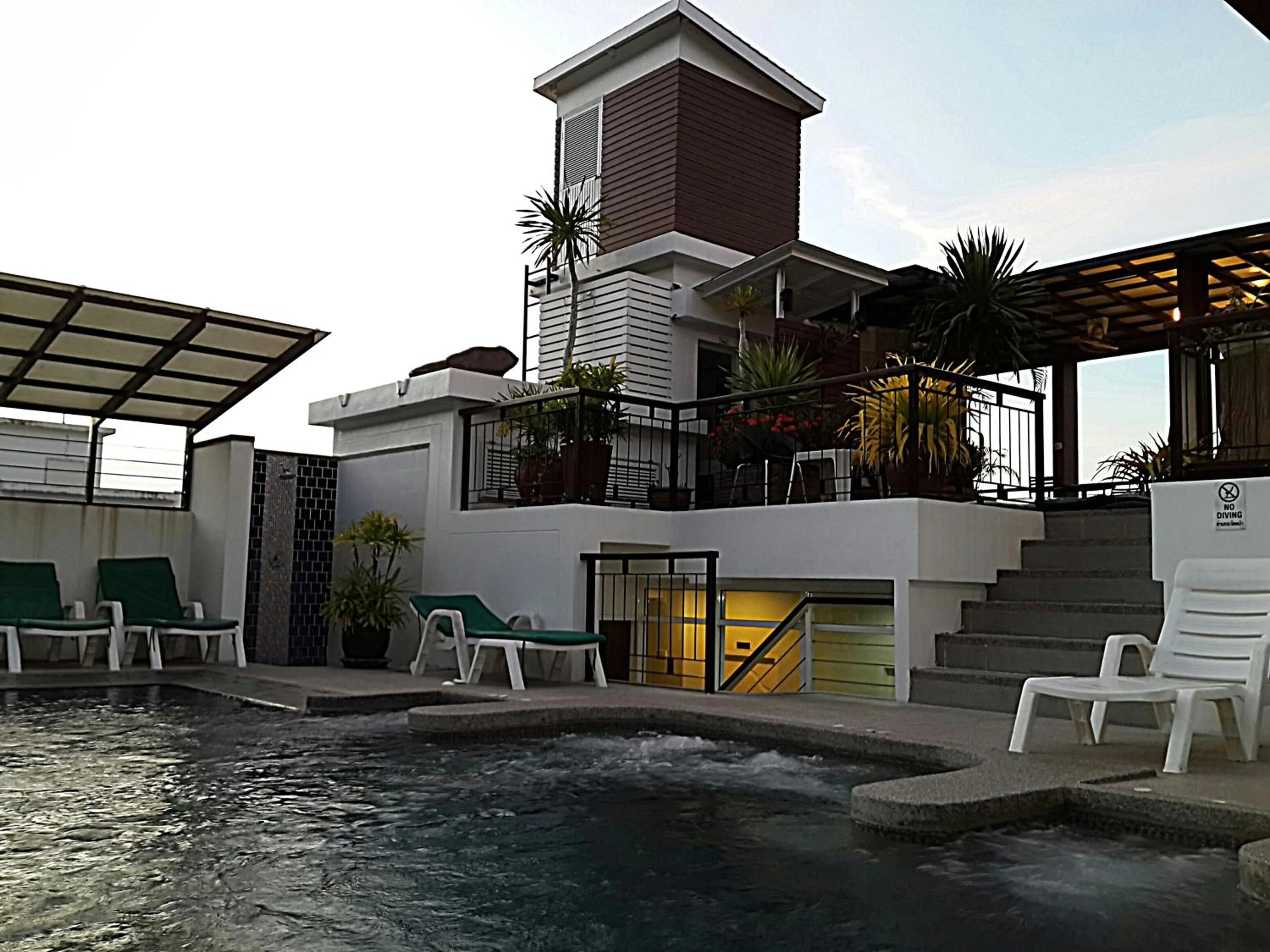 Swimming pool in Kata Beach Studio Phuket