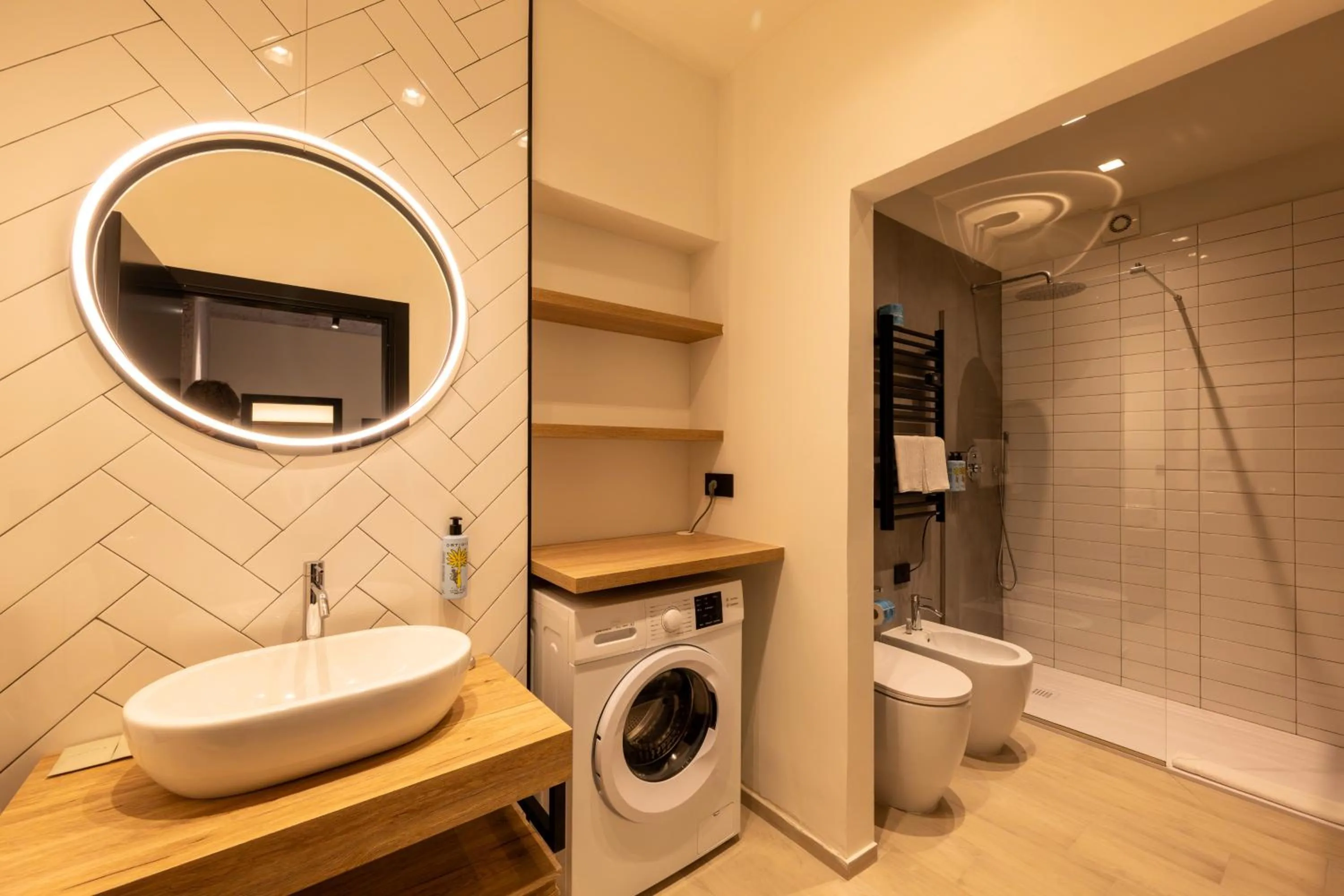 Meg Lifestyle Hotel & Apartaments