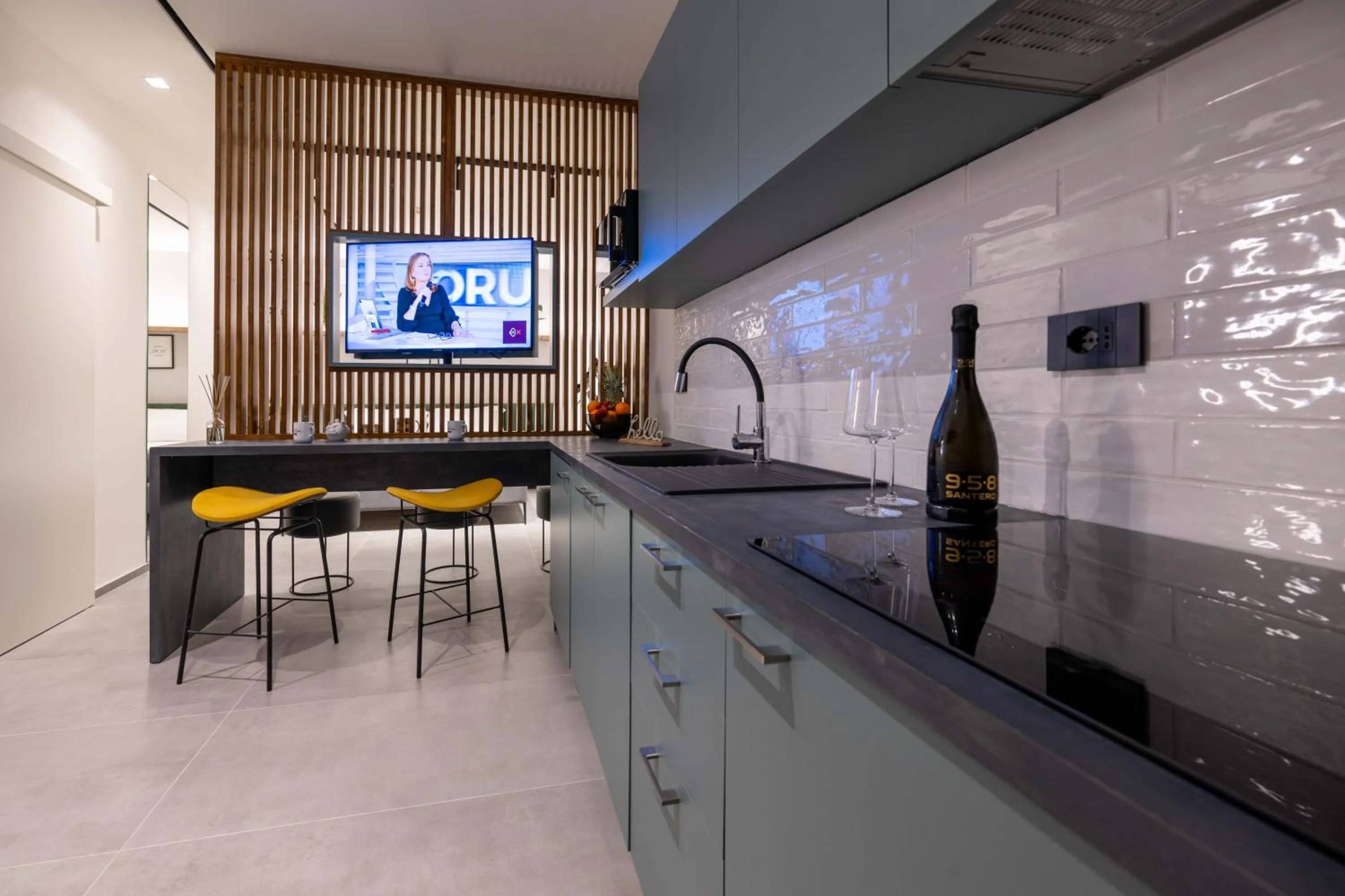 Kitchen or kitchenette in Meg Lifestyle Hotel & Apartaments