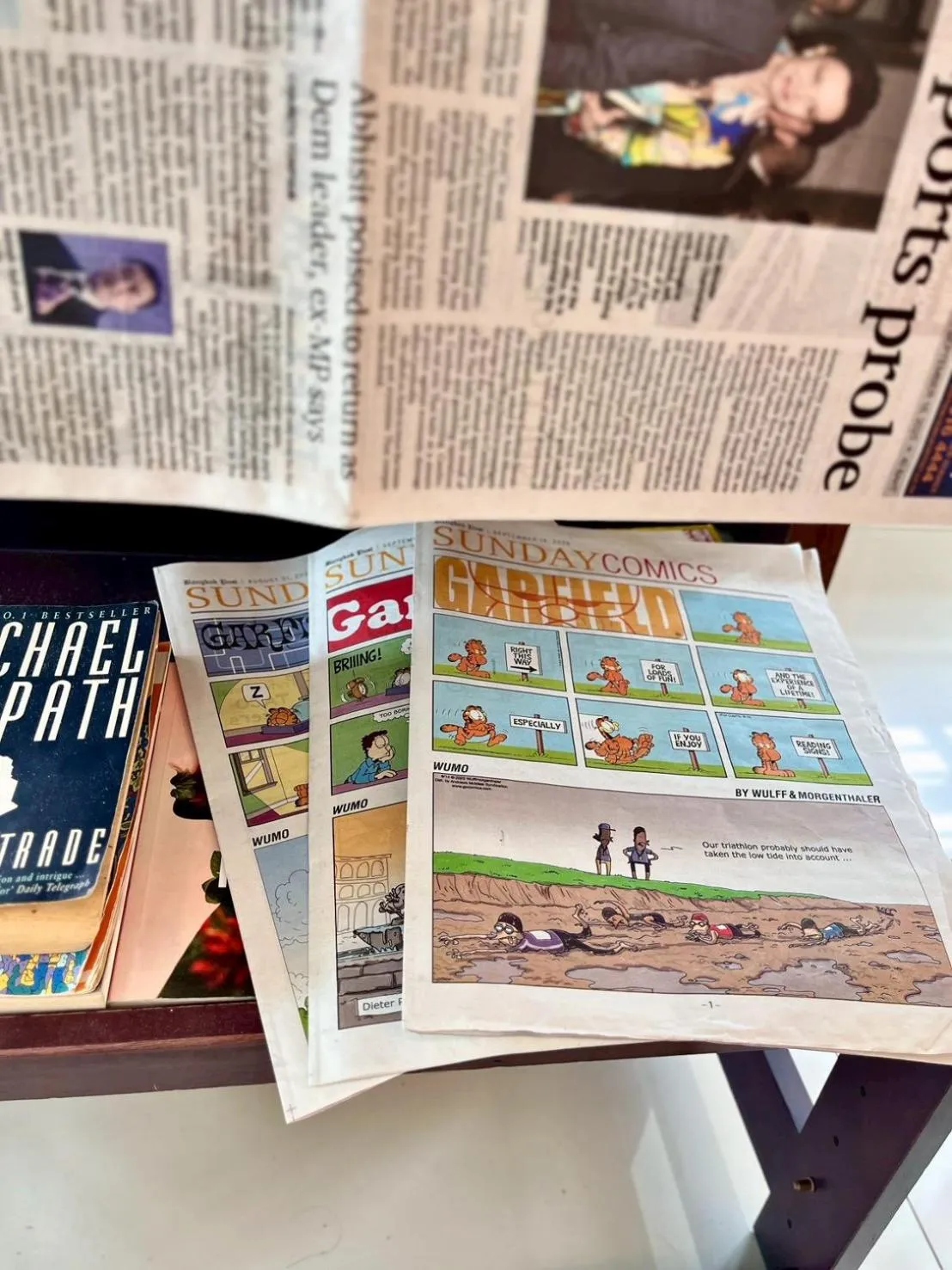 Library in Mariya Boutique Hotel At Suvarnabhumi Airport