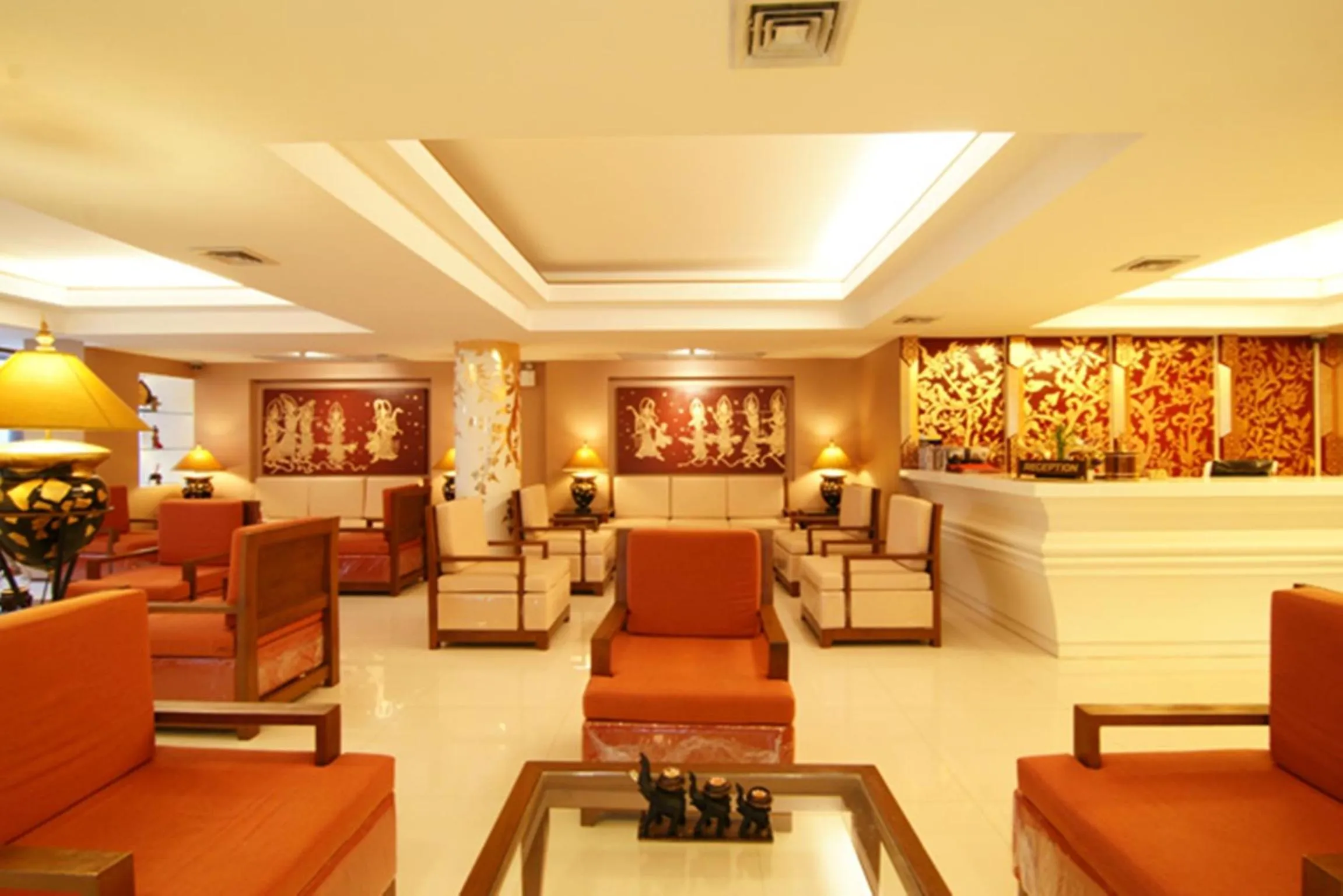 Lobby or reception in Mariya Boutique Hotel At Suvarnabhumi Airport