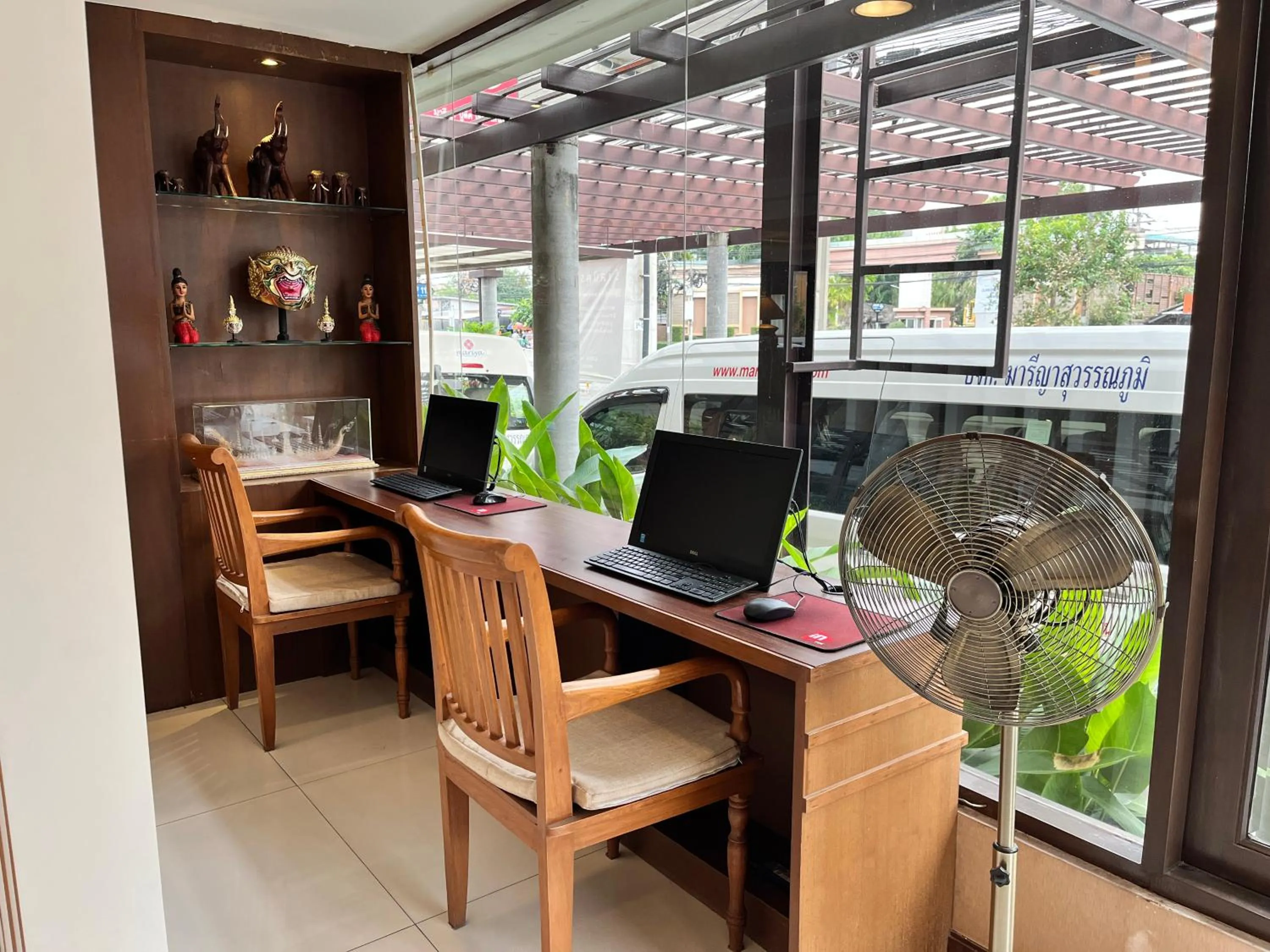 Living room in Mariya Boutique Hotel At Suvarnabhumi Airport