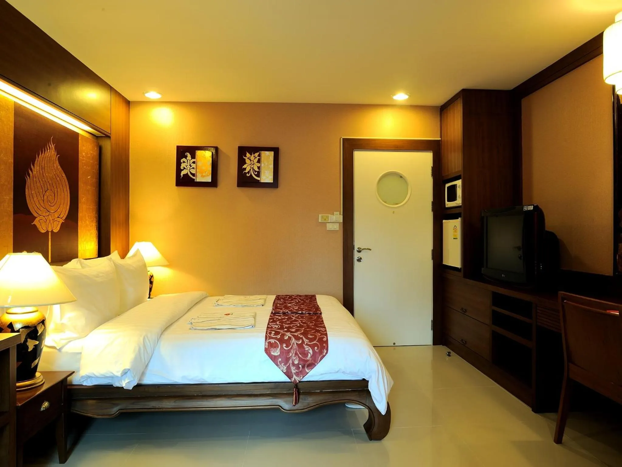 Bed in Mariya Boutique Hotel At Suvarnabhumi Airport