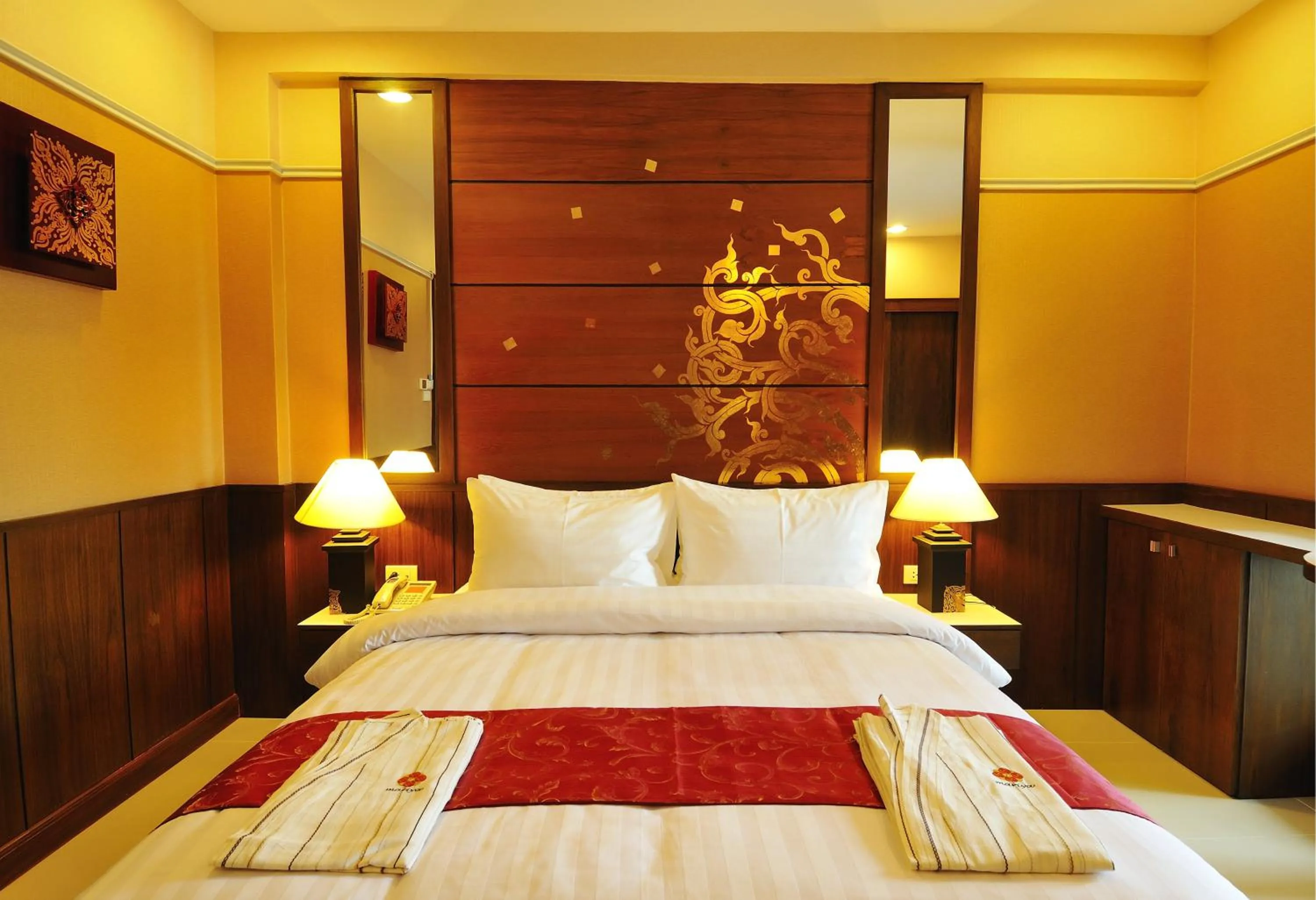 Photo of the whole room, Bed in Mariya Boutique Hotel At Suvarnabhumi Airport