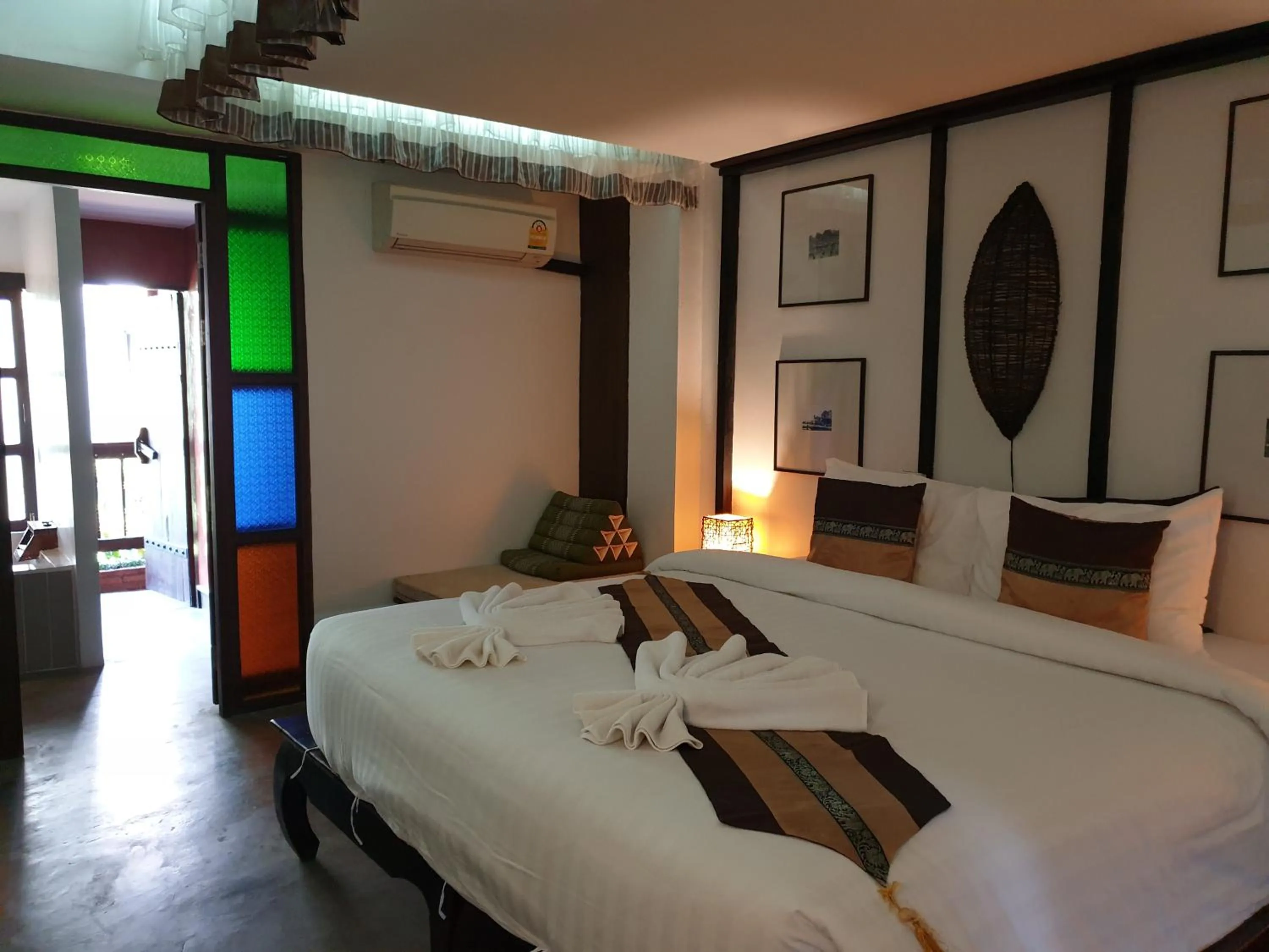 Photo of the whole room, Bed in Rainforest ChiangMai Hotel