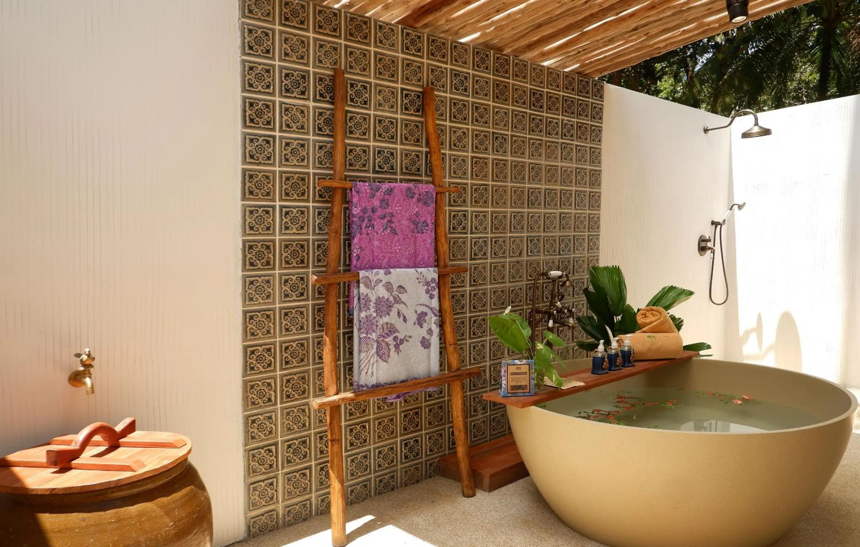 Bathroom in Koh Yao Yai Village