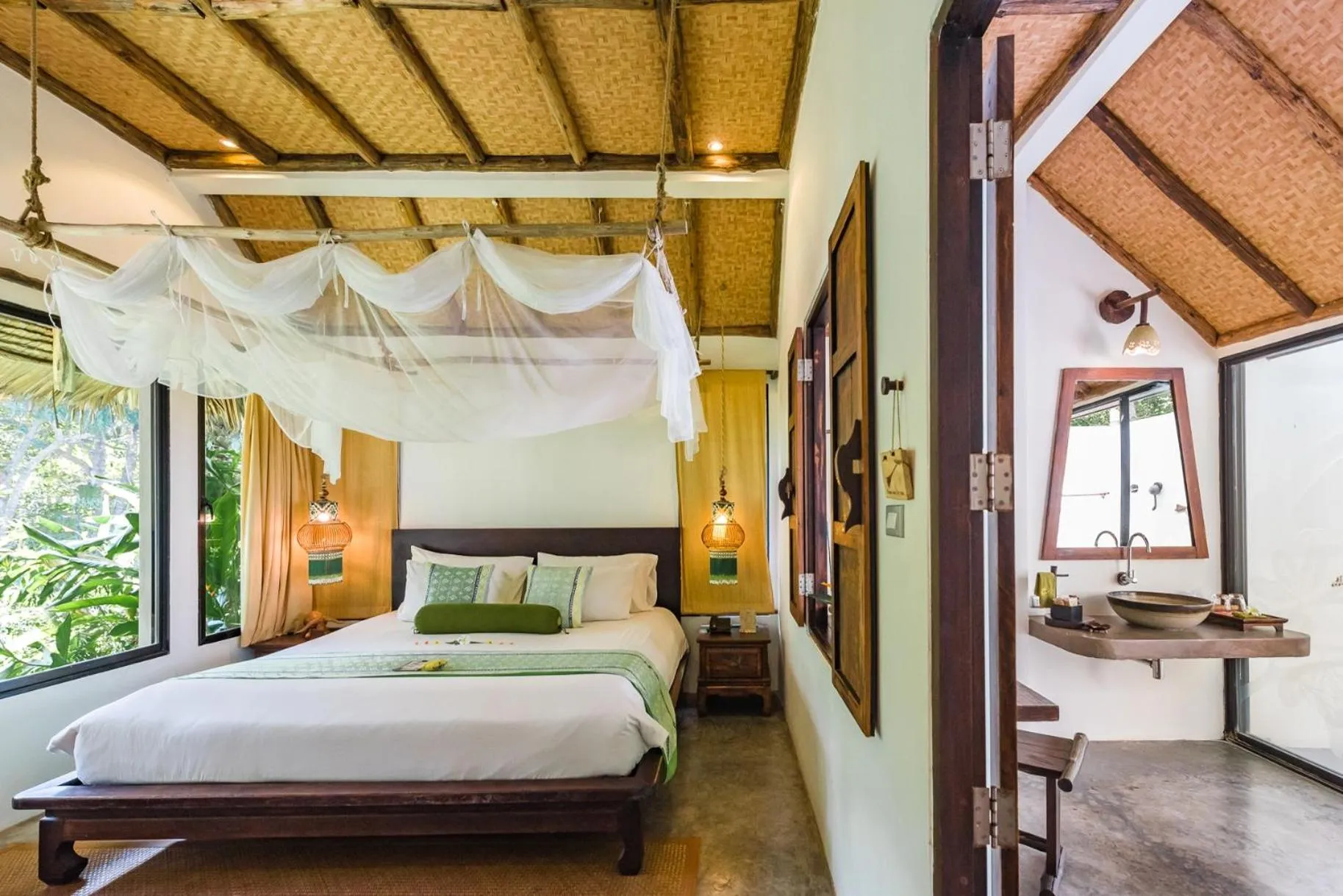 Photo of the whole room, Bed in Koh Yao Yai Village
