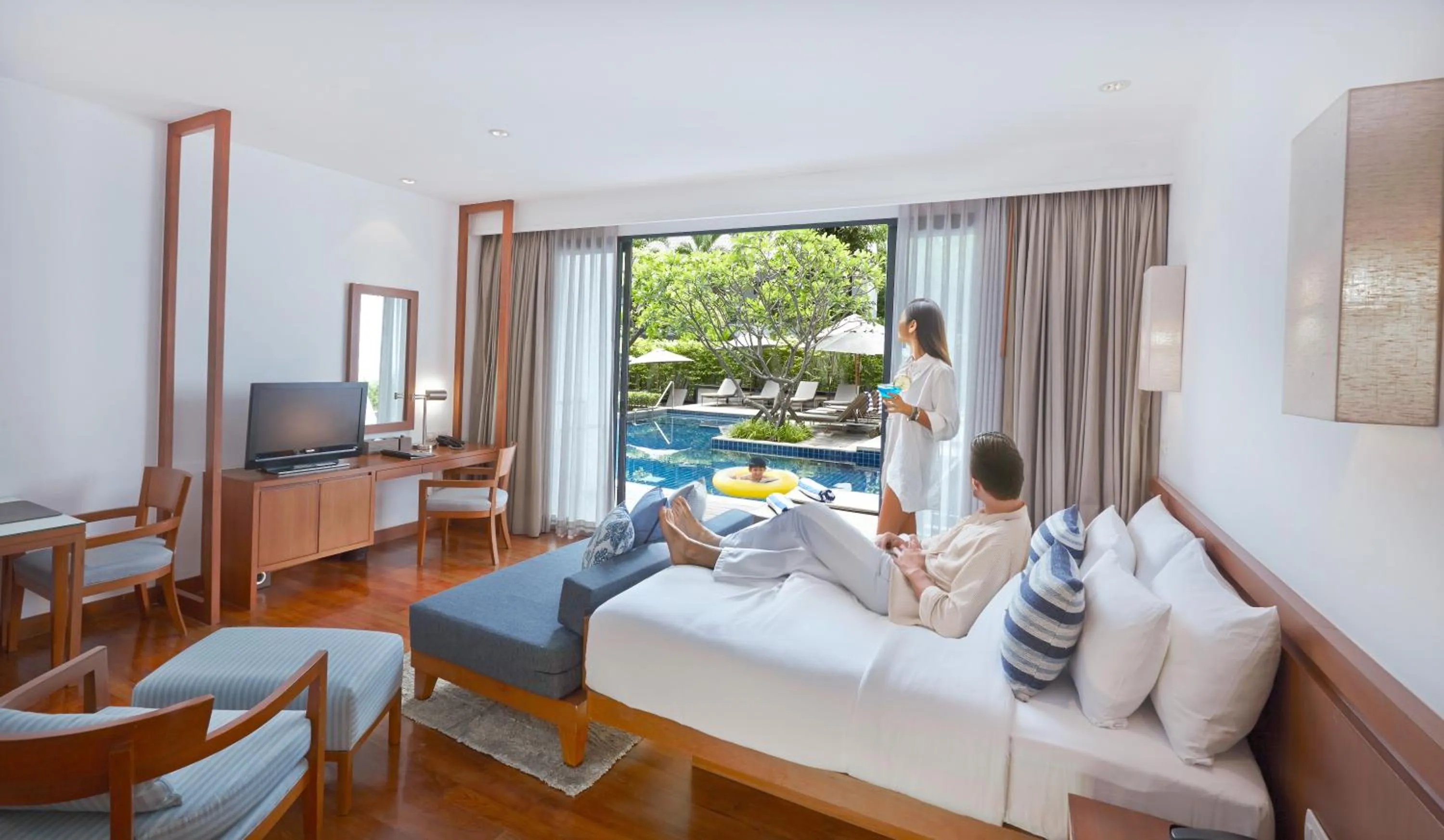Bedroom, Bed in Woodlands Suites Serviced Residences