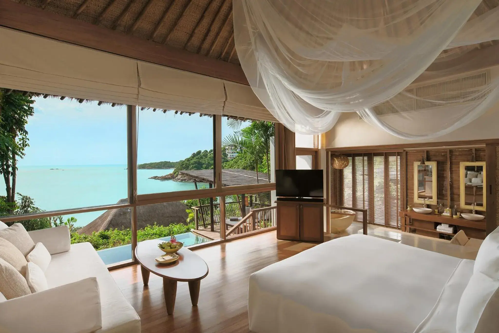 Property building, Bed in Six Senses Samui Property building, Bed in Six Senses Samui