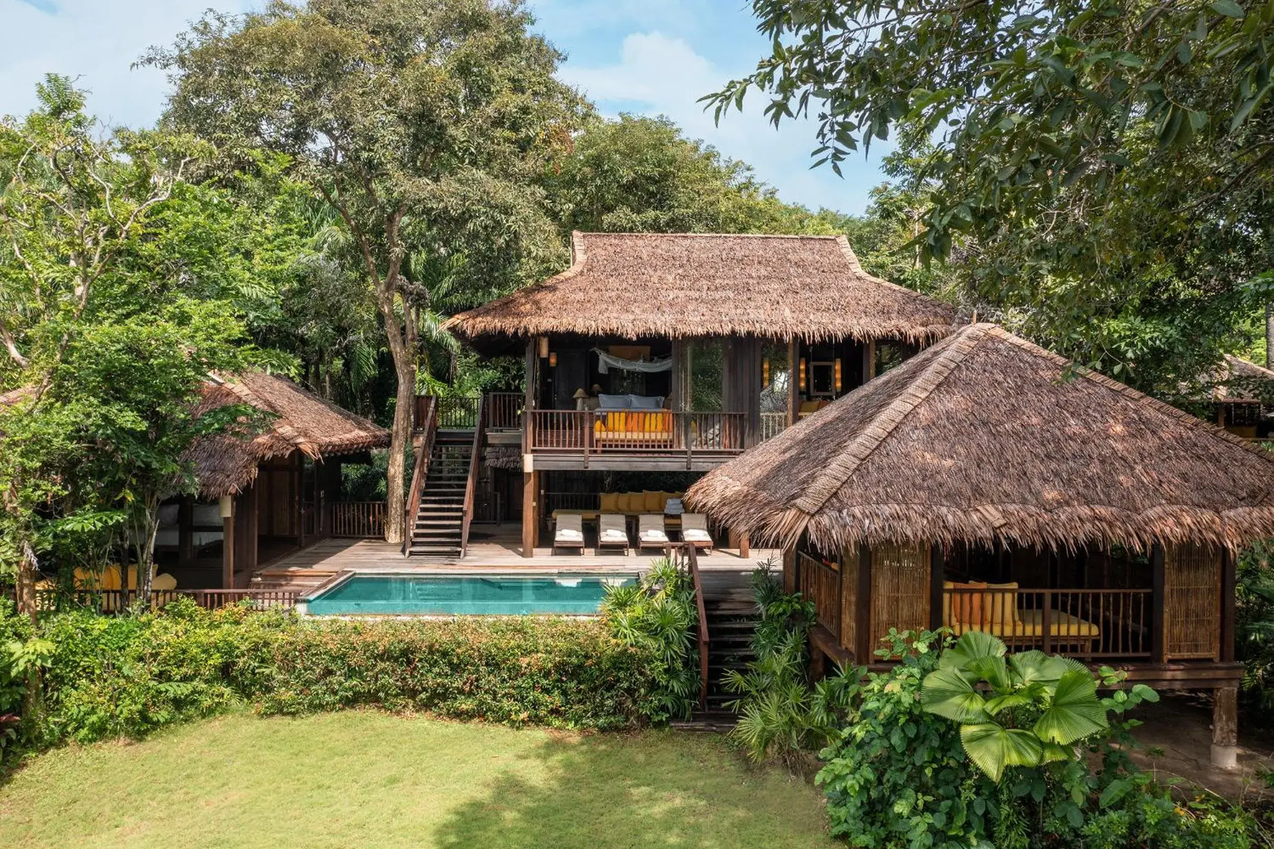 Bed in Six Senses Yao Noi Bed in Six Senses Yao Noi