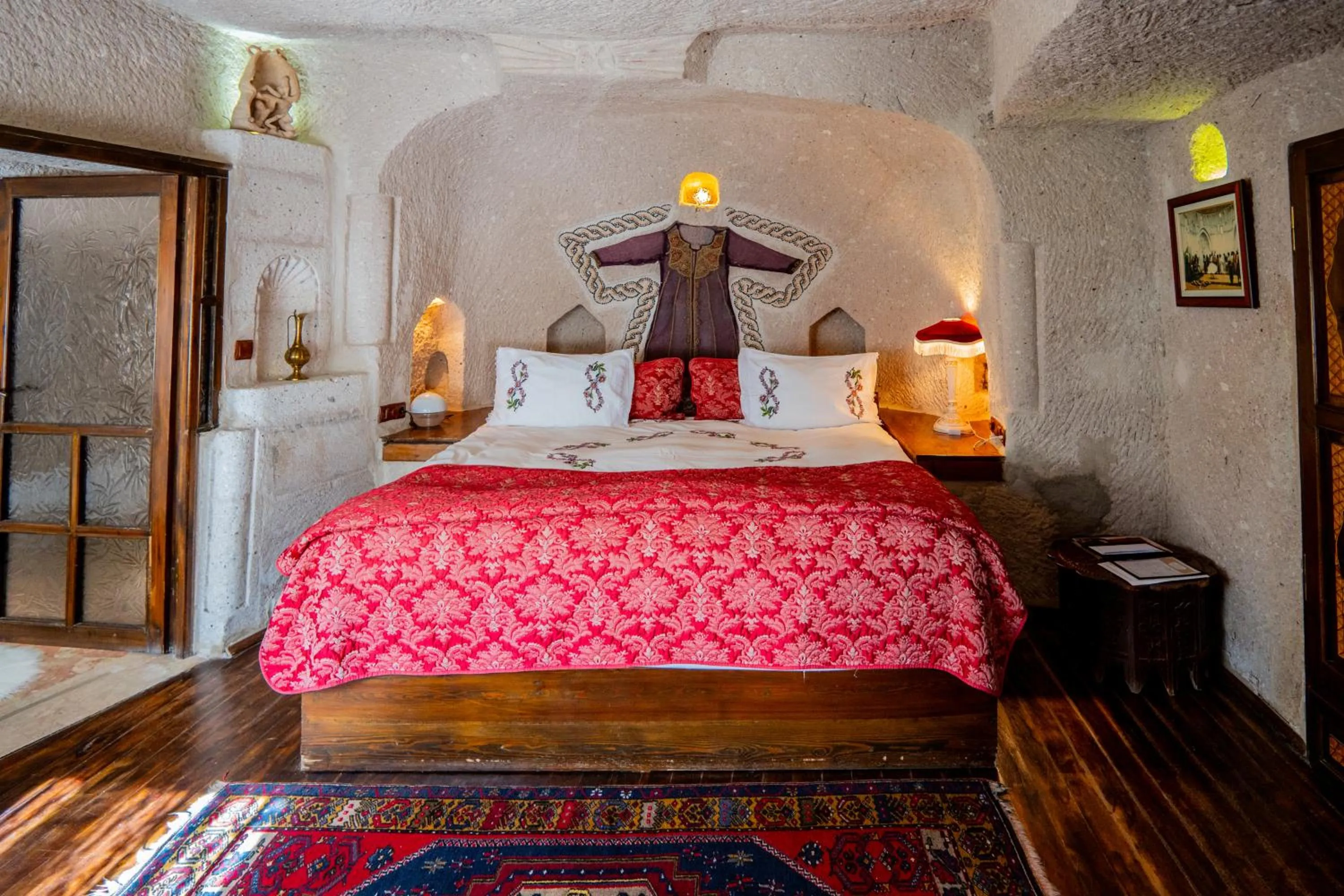 Bed in Cappadocia Gamirasu Cave Hotel