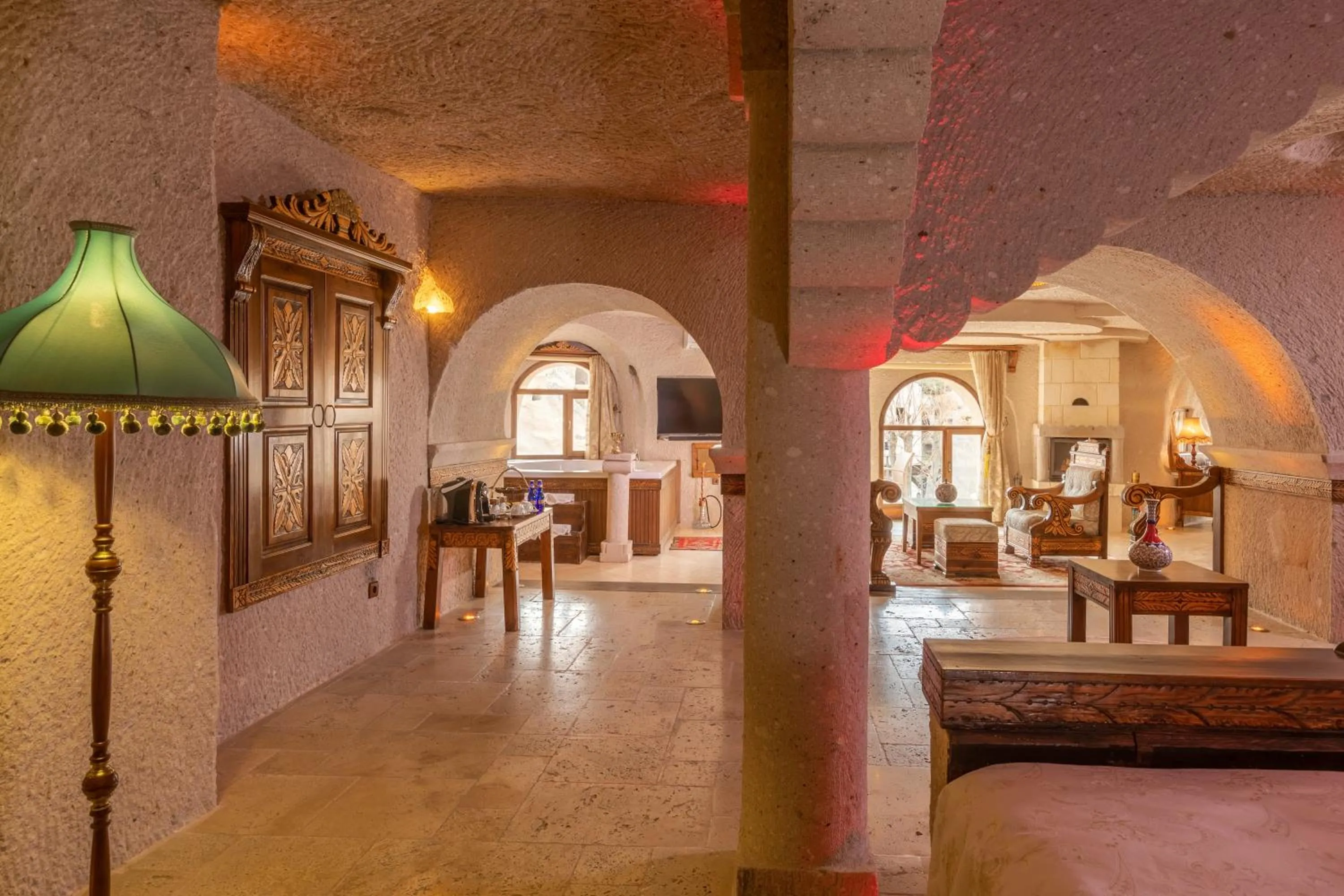 Bed in Cappadocia Gamirasu Cave Hotel