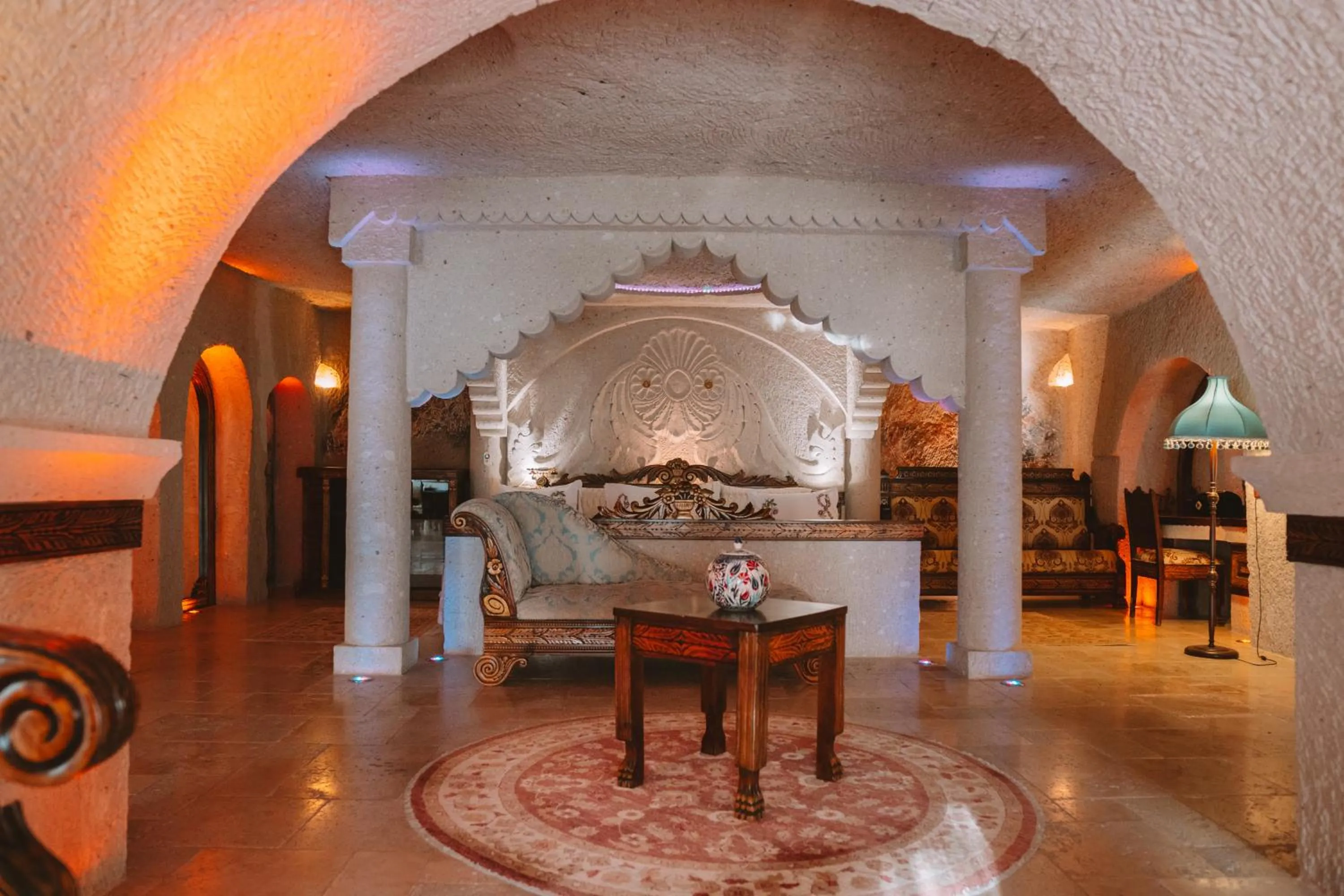 Hot Tub in Cappadocia Gamirasu Cave Hotel