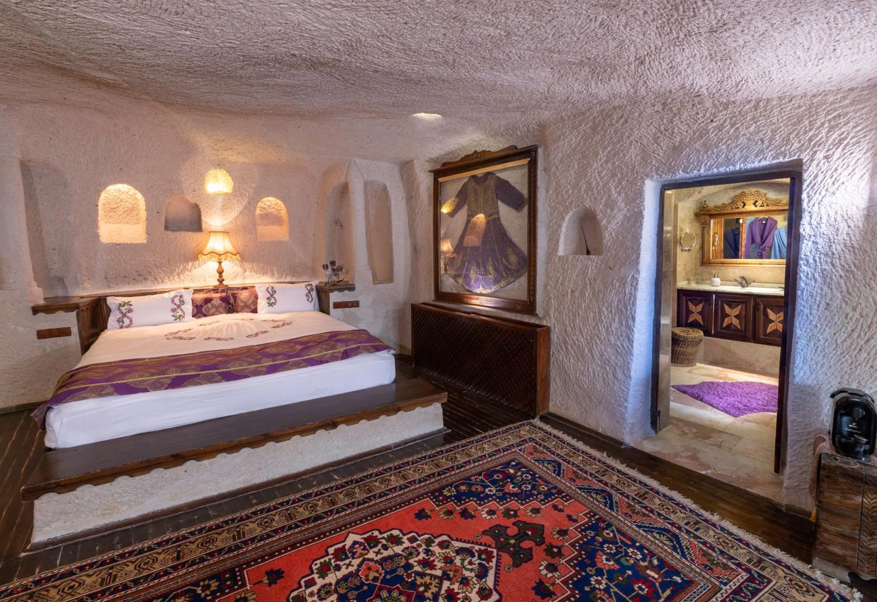Bed in Cappadocia Gamirasu Cave Hotel