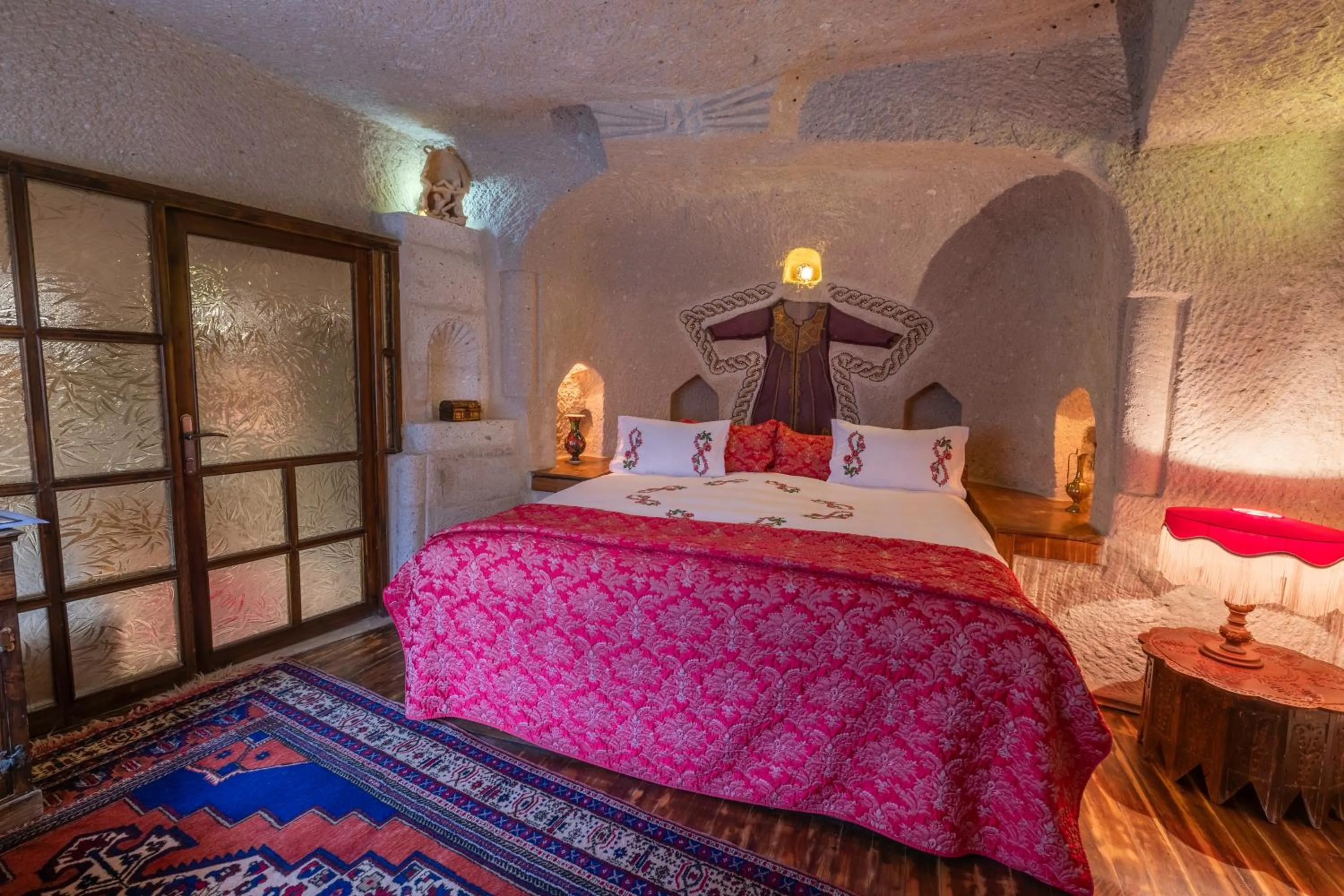 Bed in Cappadocia Gamirasu Cave Hotel