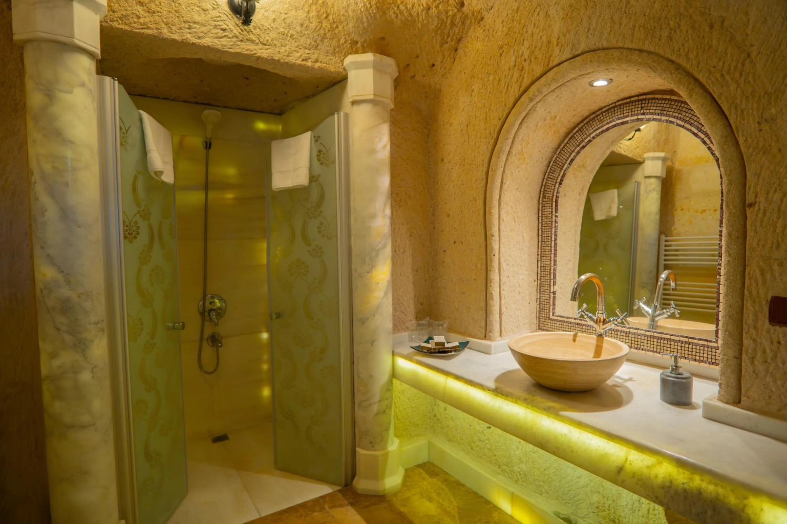Bathroom in Cappadocia Gamirasu Cave Hotel
