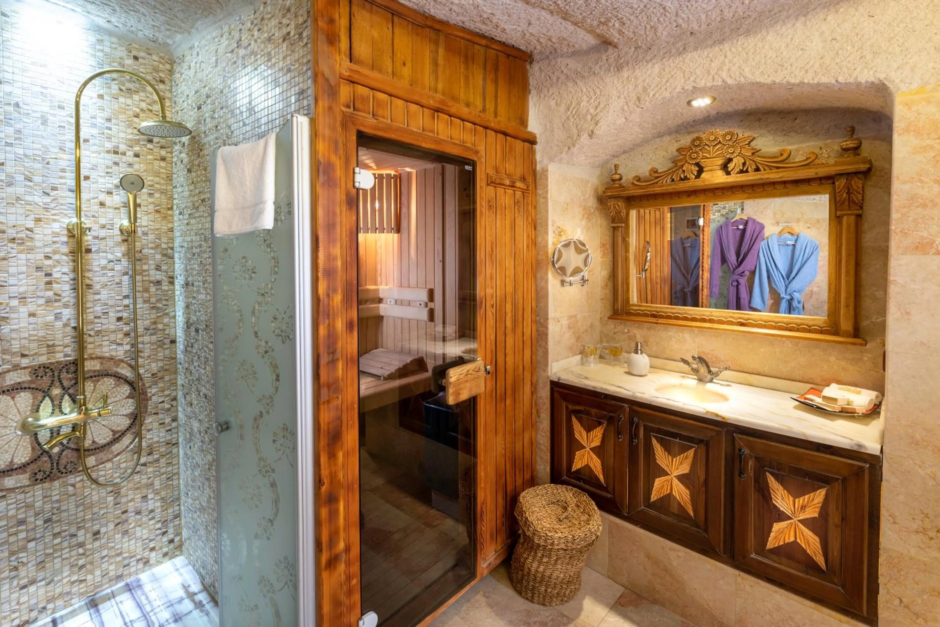 Shower in Cappadocia Gamirasu Cave Hotel