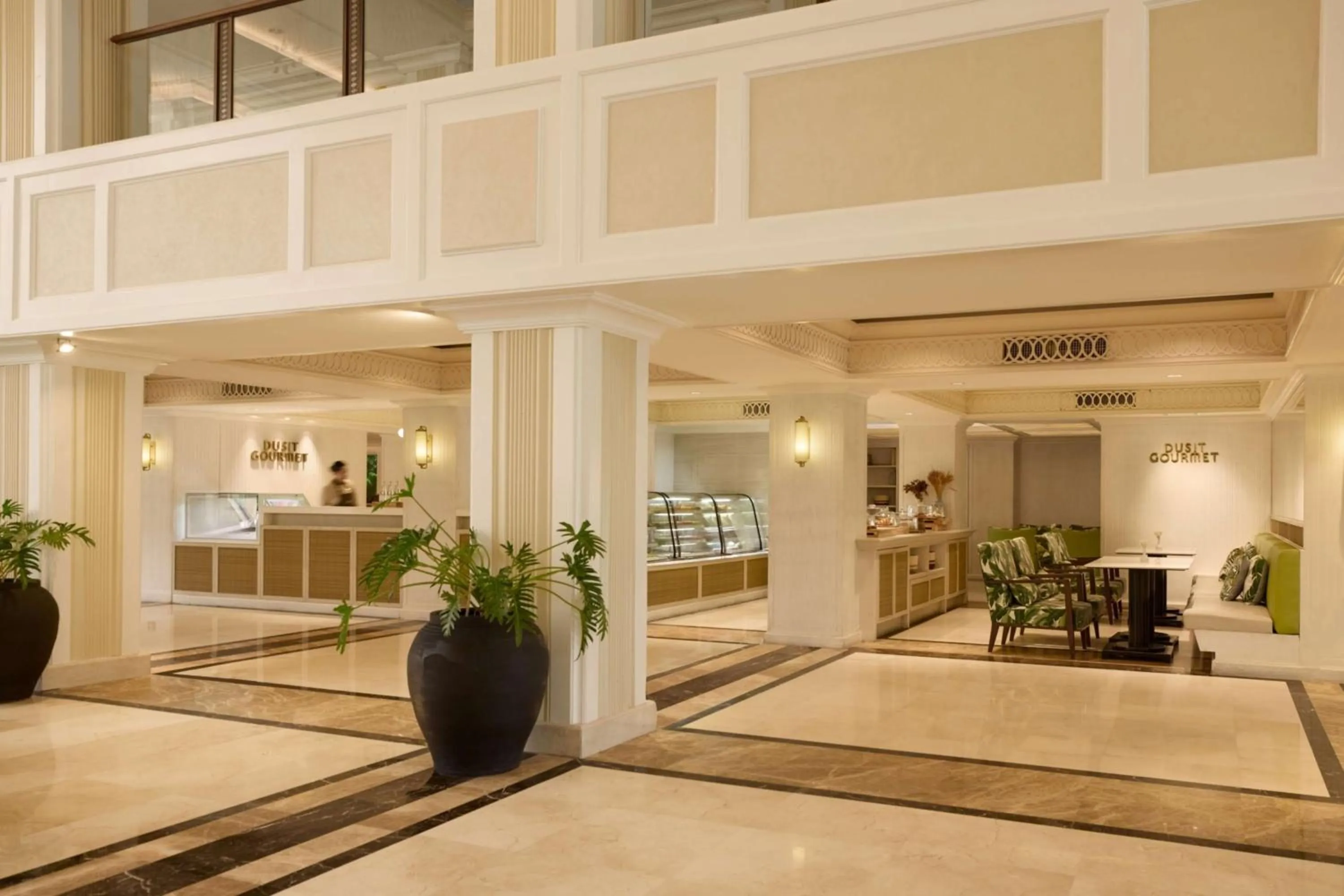 Restaurant/places to eat in Dusit Thani Pattaya