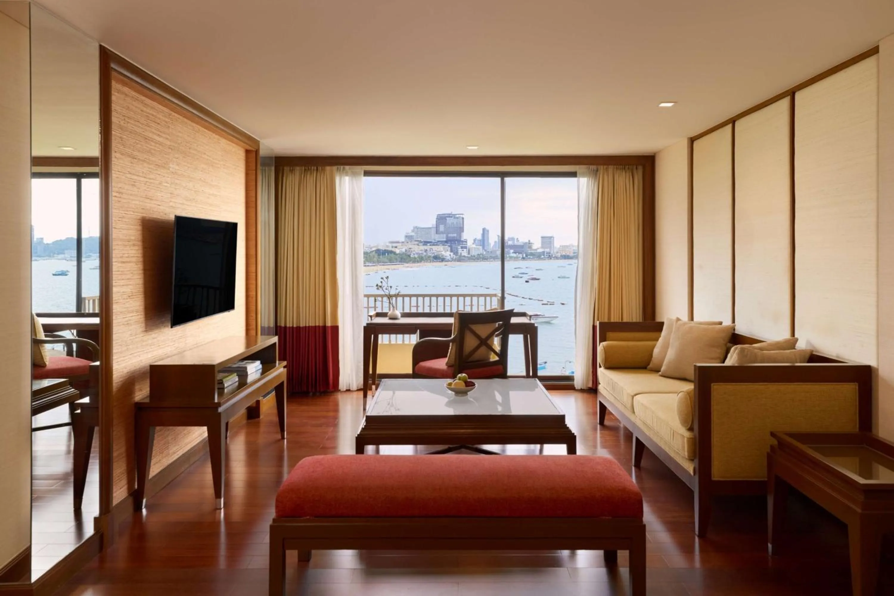 Living room in Dusit Thani Pattaya