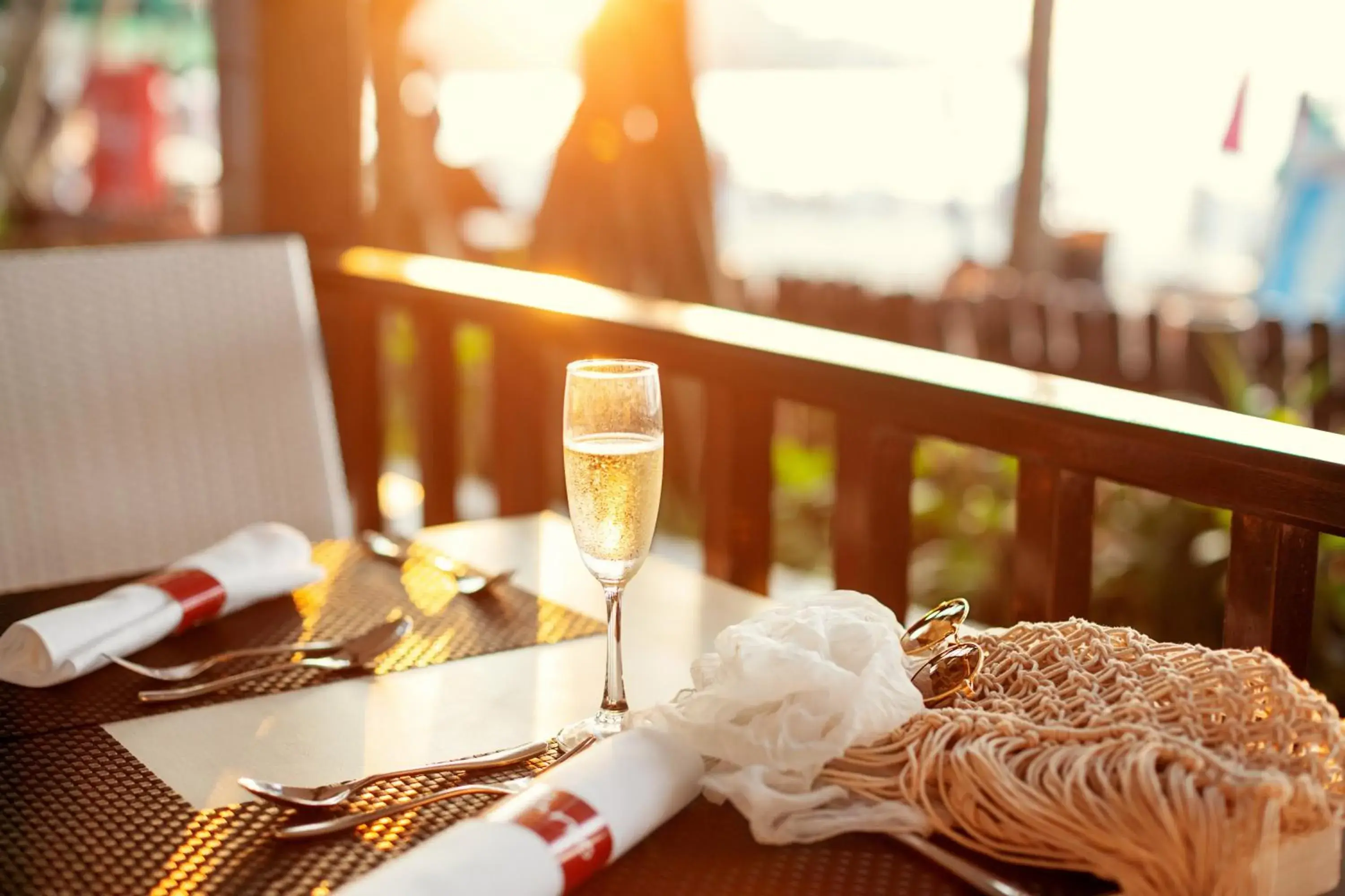 Restaurant/places to eat in Sunwing Kamala Beach Restaurant/places to eat in Sunwing Kamala Beach