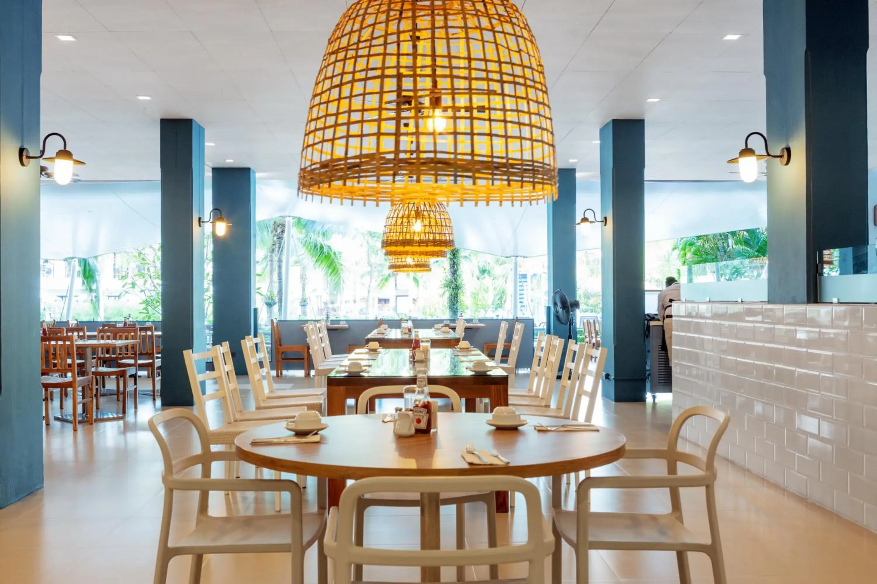 Restaurant/places to eat in Sunwing Kamala Beach Restaurant/places to eat in Sunwing Kamala Beach