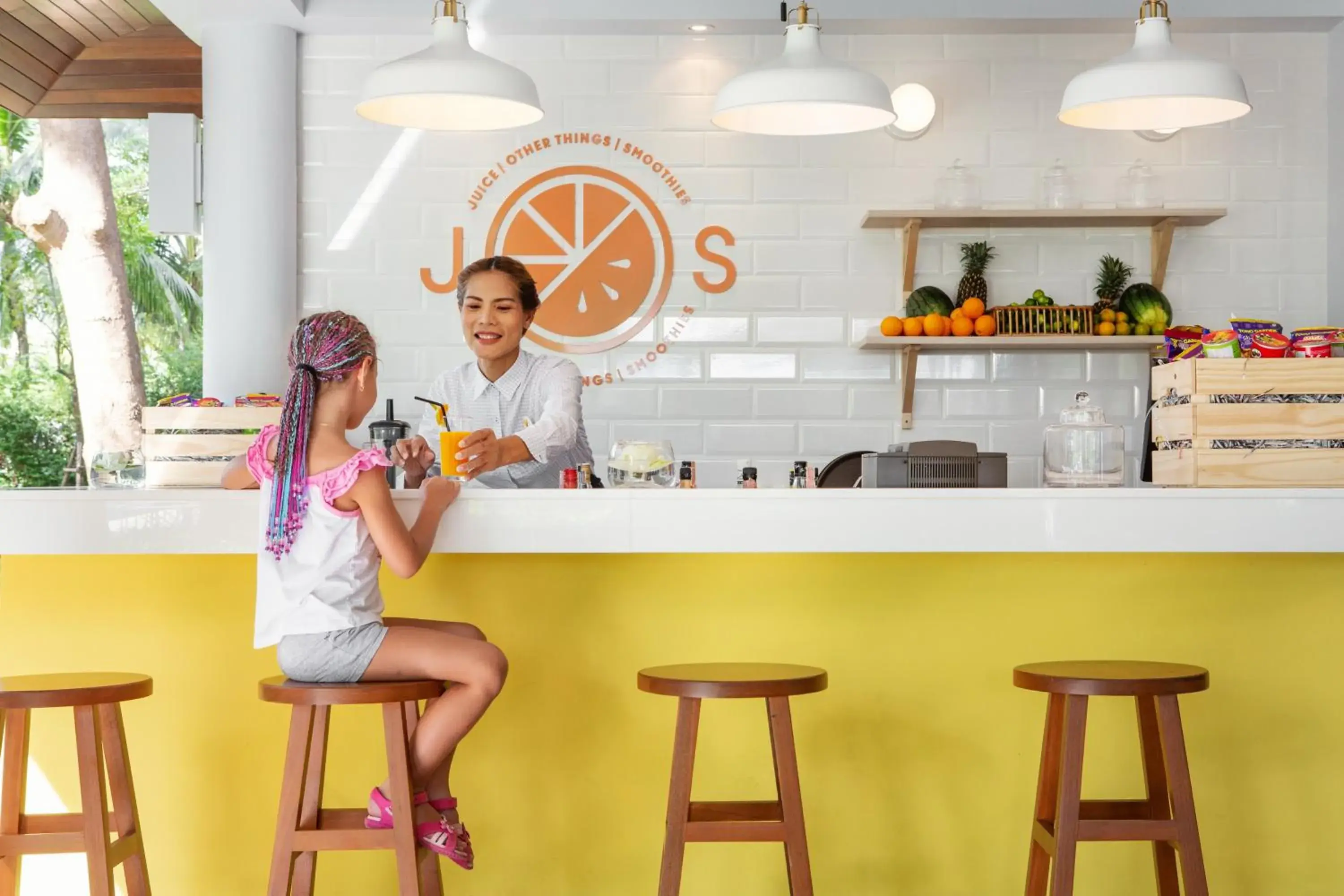 Lounge or bar in Sunwing Kamala Beach Lounge or bar in Sunwing Kamala Beach