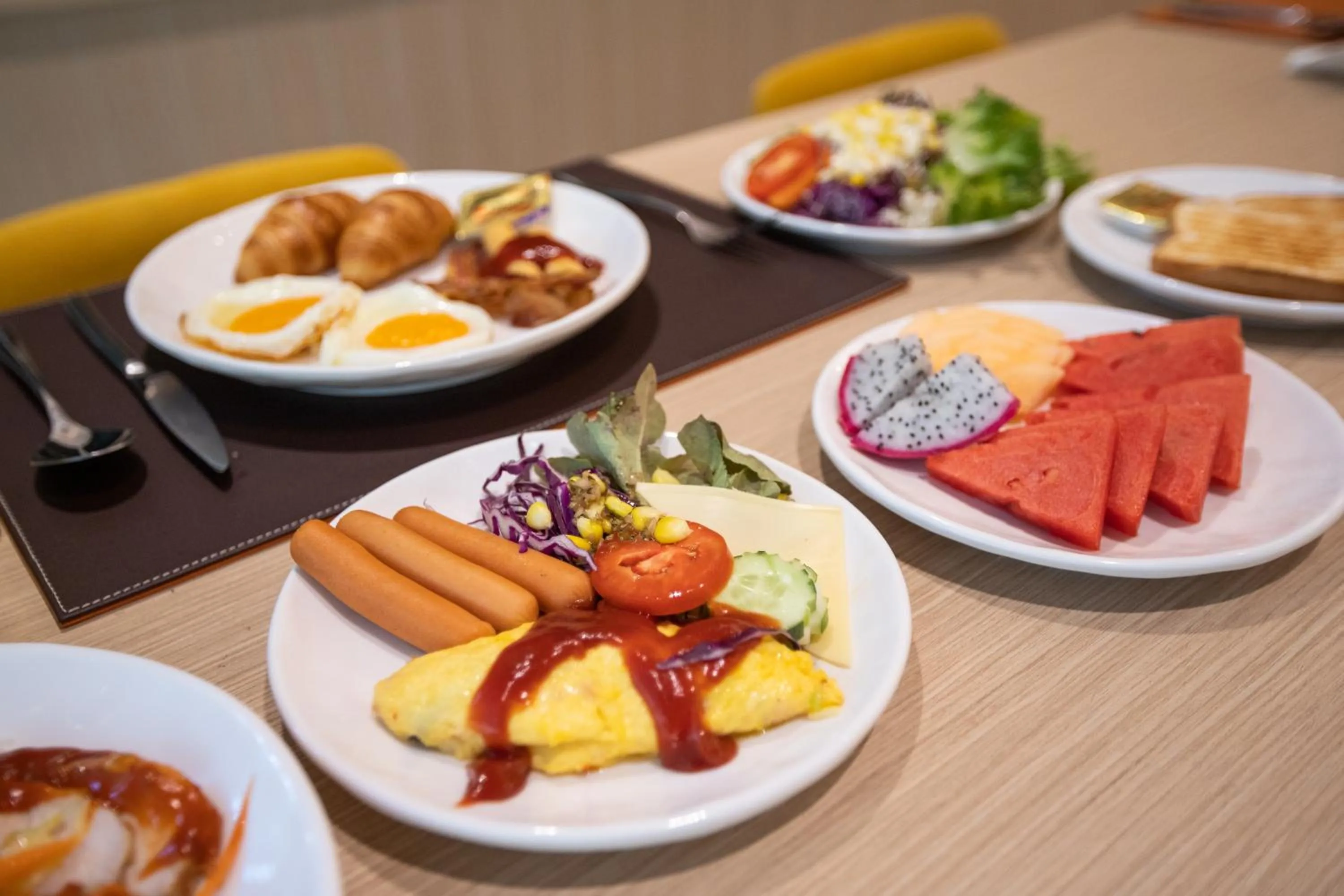 Breakfast in PARKROYAL Suites Bangkok