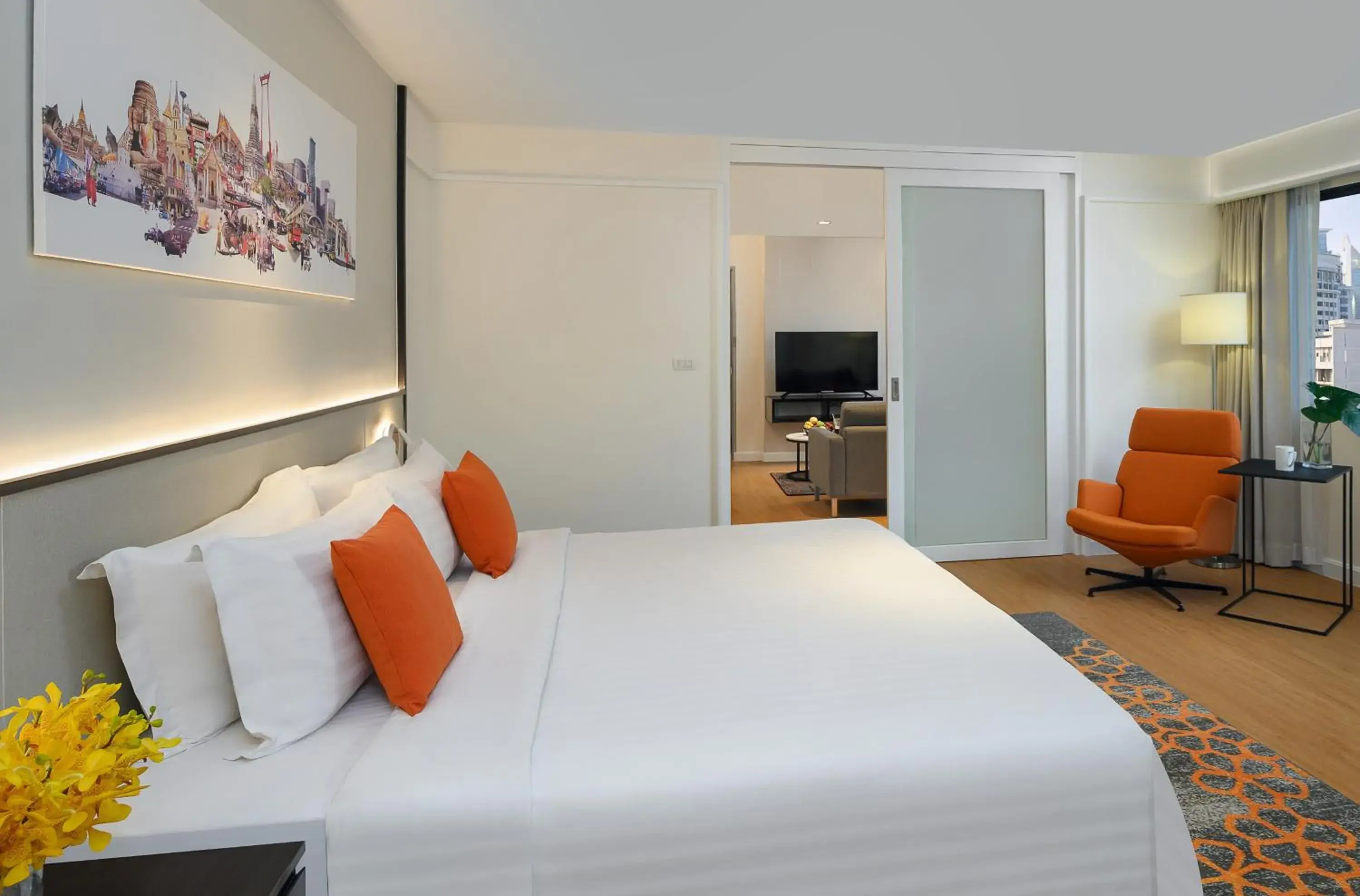 Bed in PARKROYAL Suites Bangkok Bed in PARKROYAL Suites Bangkok